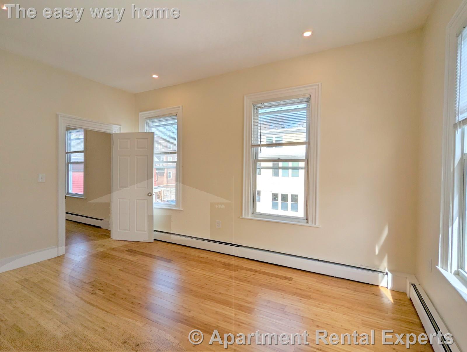 19 Cameron Ave, Davis Square