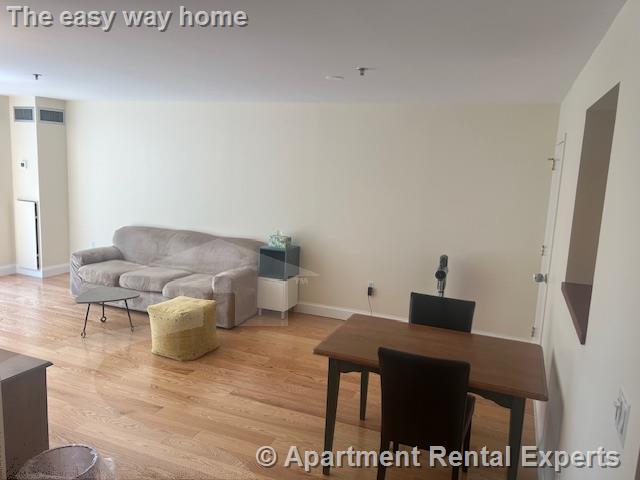 950 Massachusetts Ave, Central Square