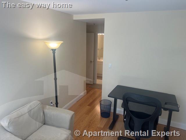 950 Massachusetts Ave, Central Square