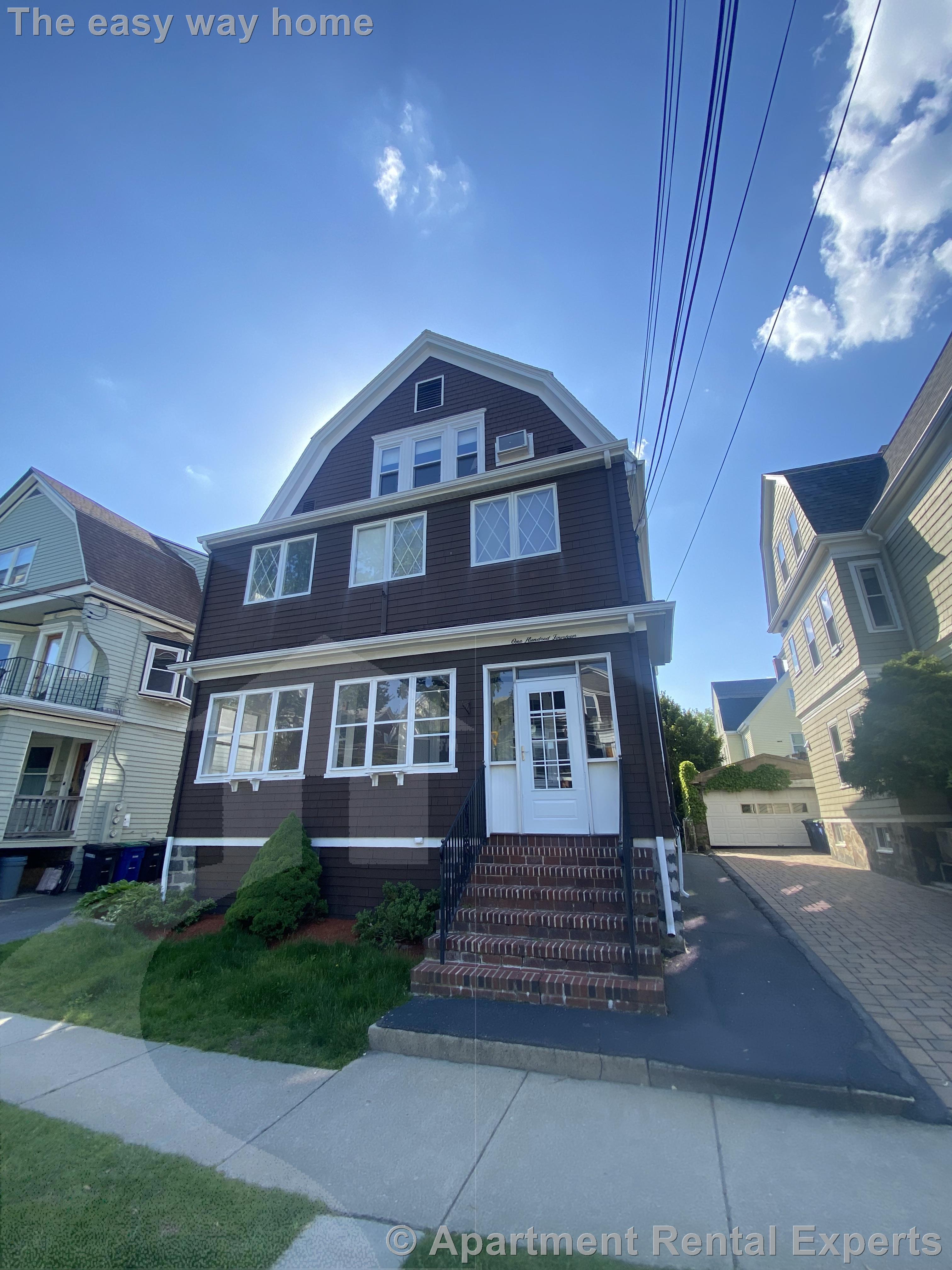 114 Highland Rd, Davis Square