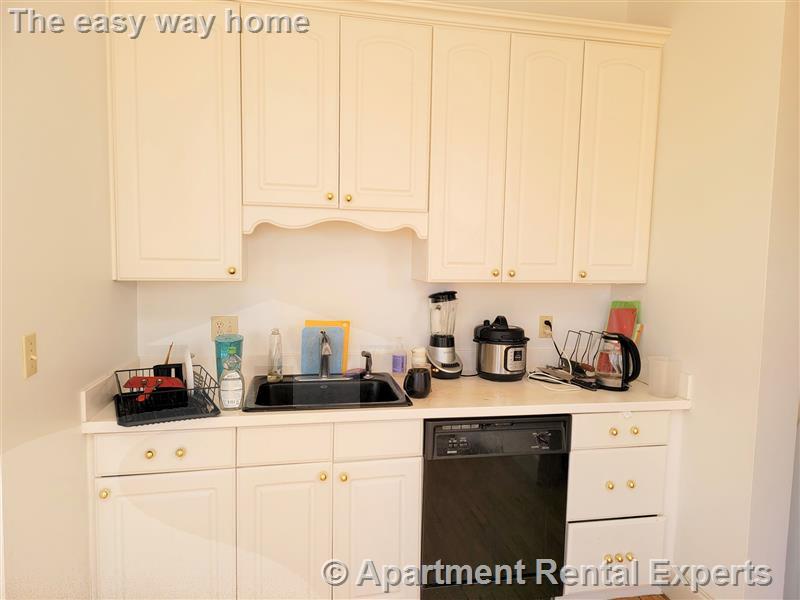 183 Columbia St, Central Square