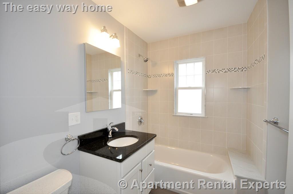 48 Maynard St, Arlington Center