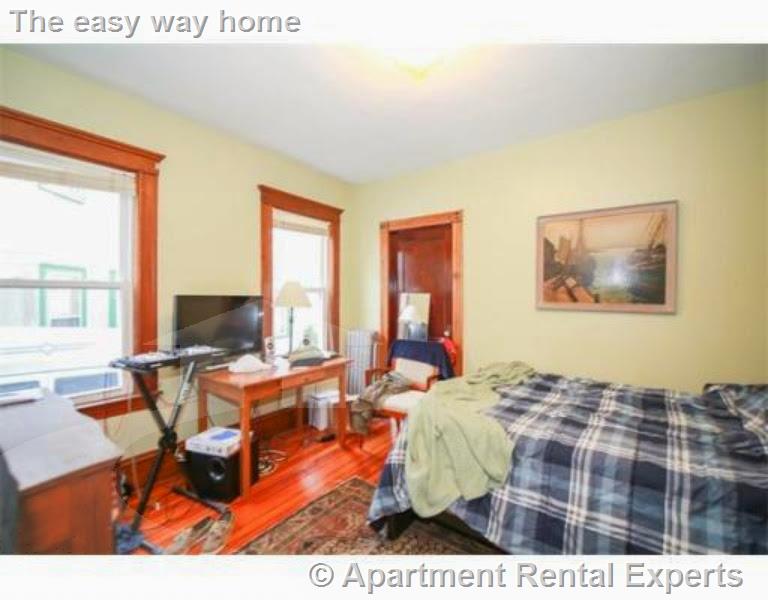 20 Hamilton Rd, Teele Square