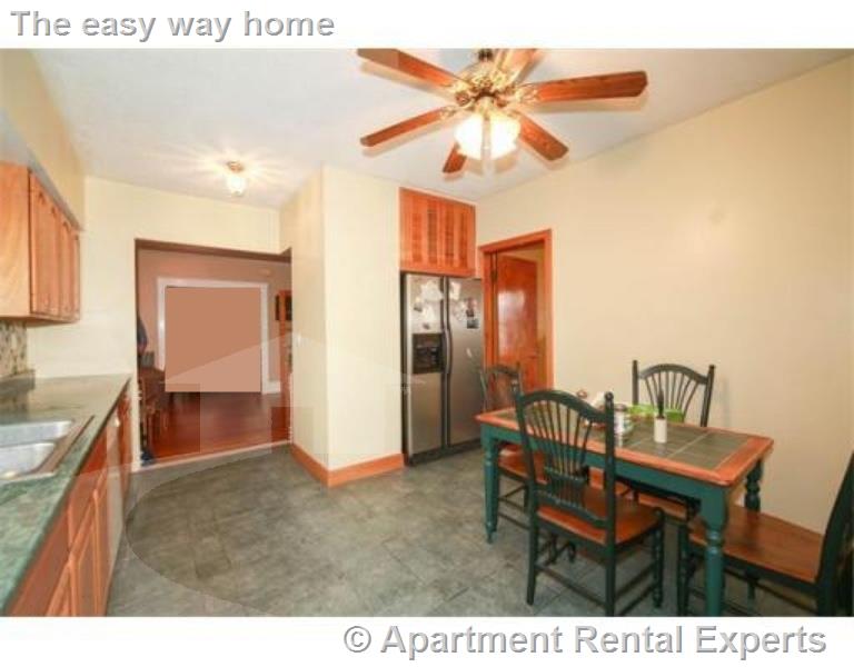 20 Hamilton Rd, Teele Square