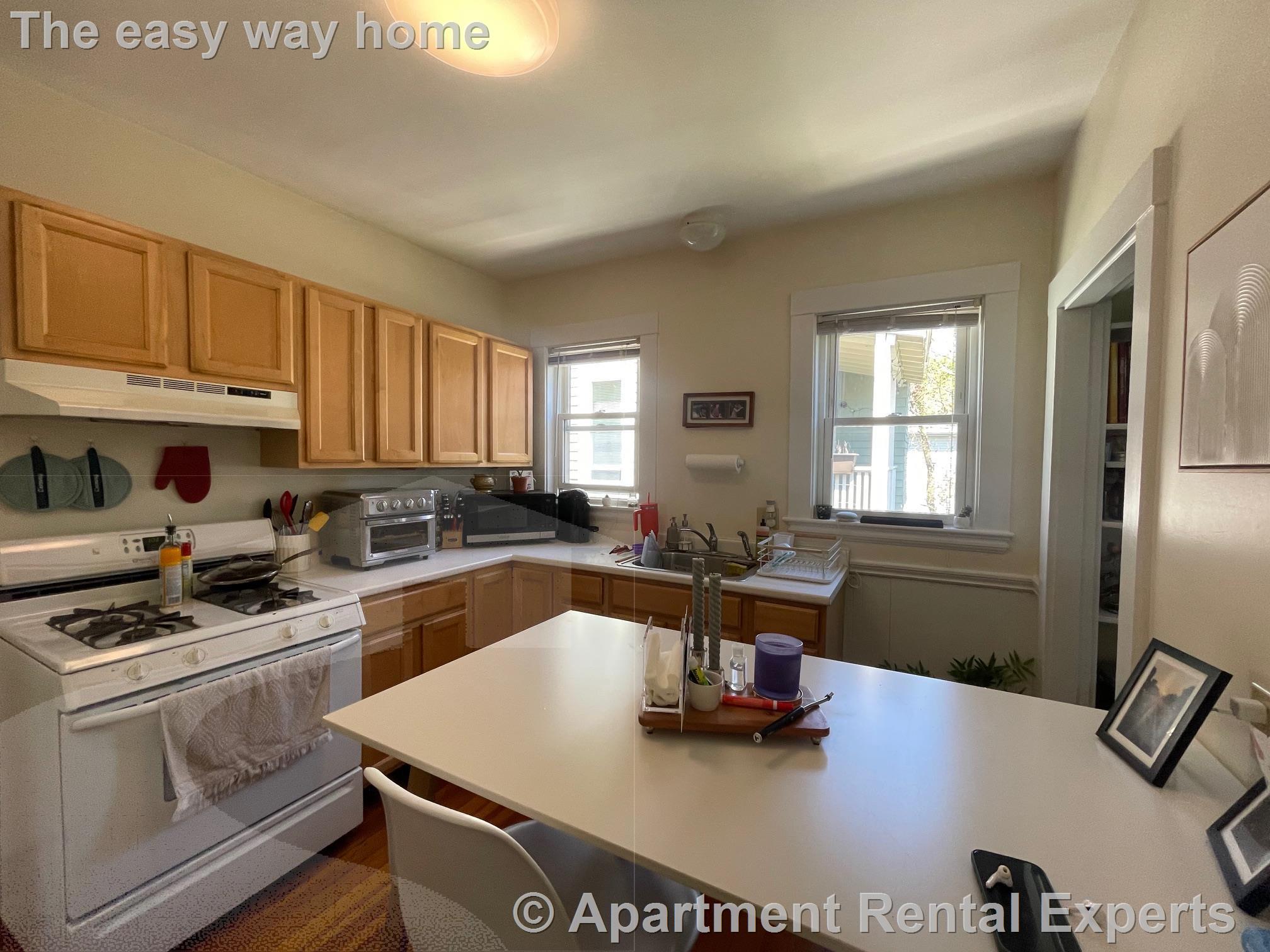 15 Belmont Sq, Porter Square