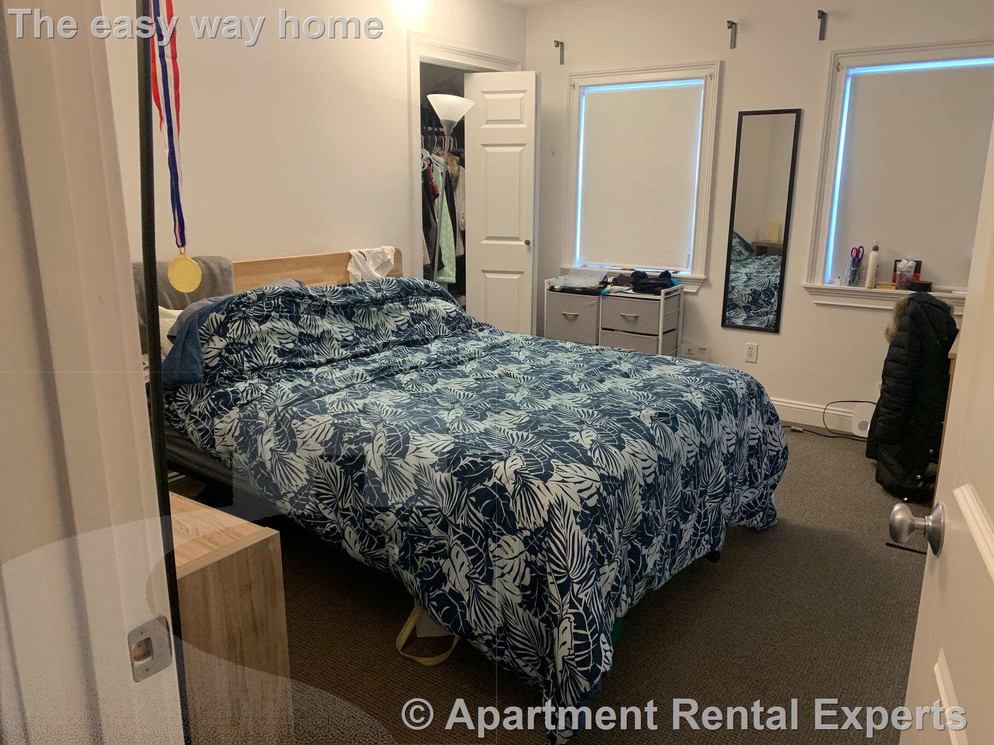 157 Auburn St, Cambridgeport