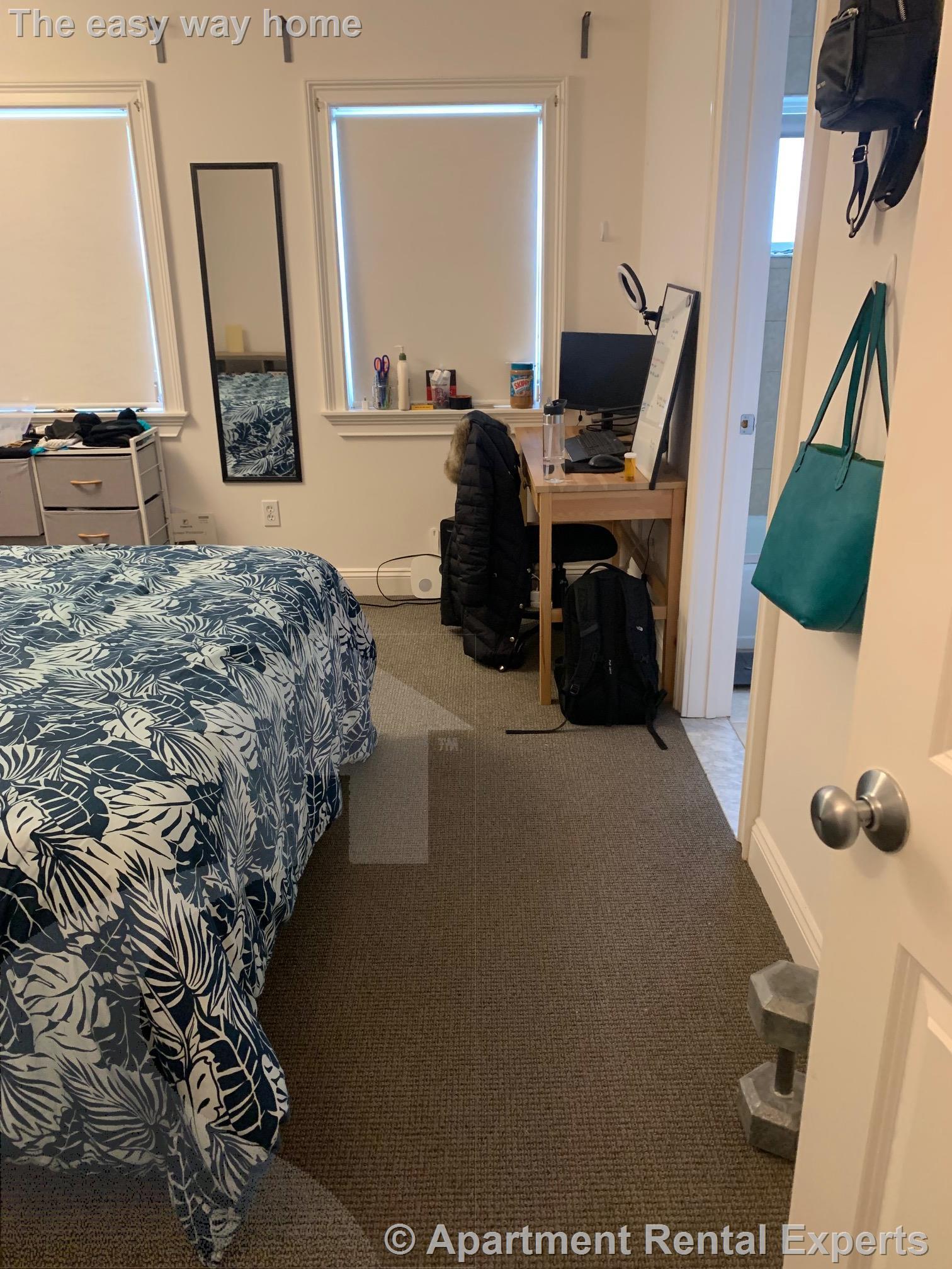 157 Auburn St, Cambridgeport