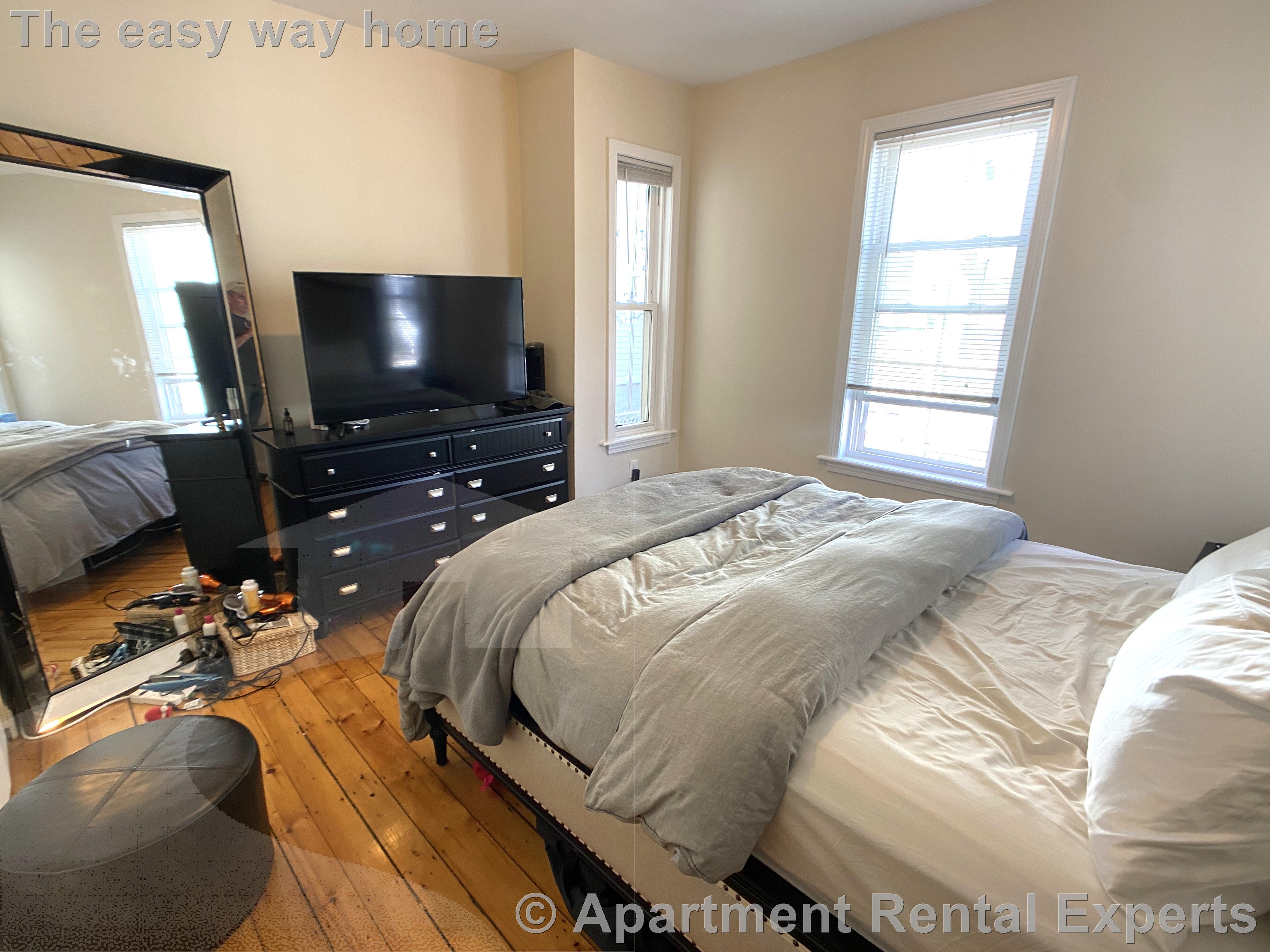 20 Radcliffe Rd, Winter Hill