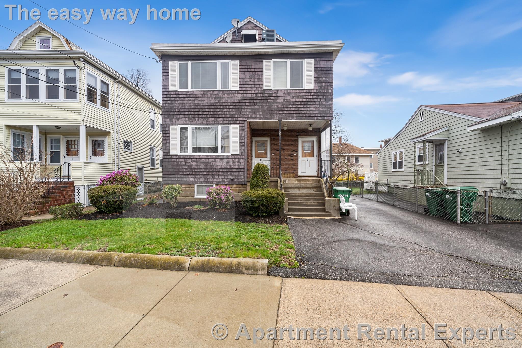 9 Stearns Ave, Tufts