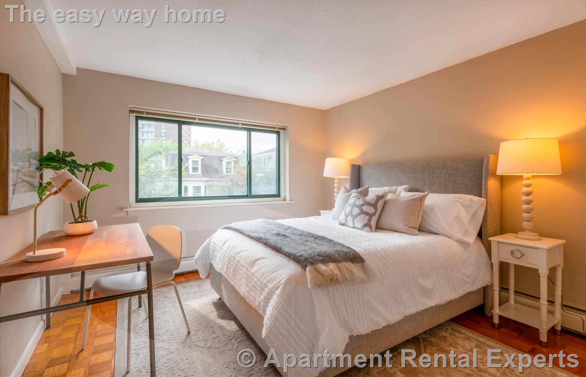 375 Harvard St, Harvard Square