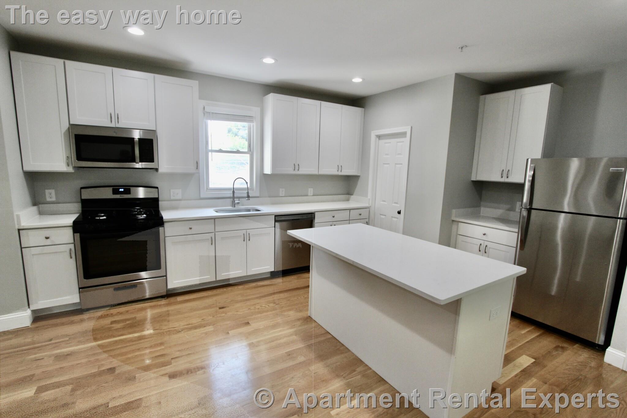 248 Main St, Malden Center