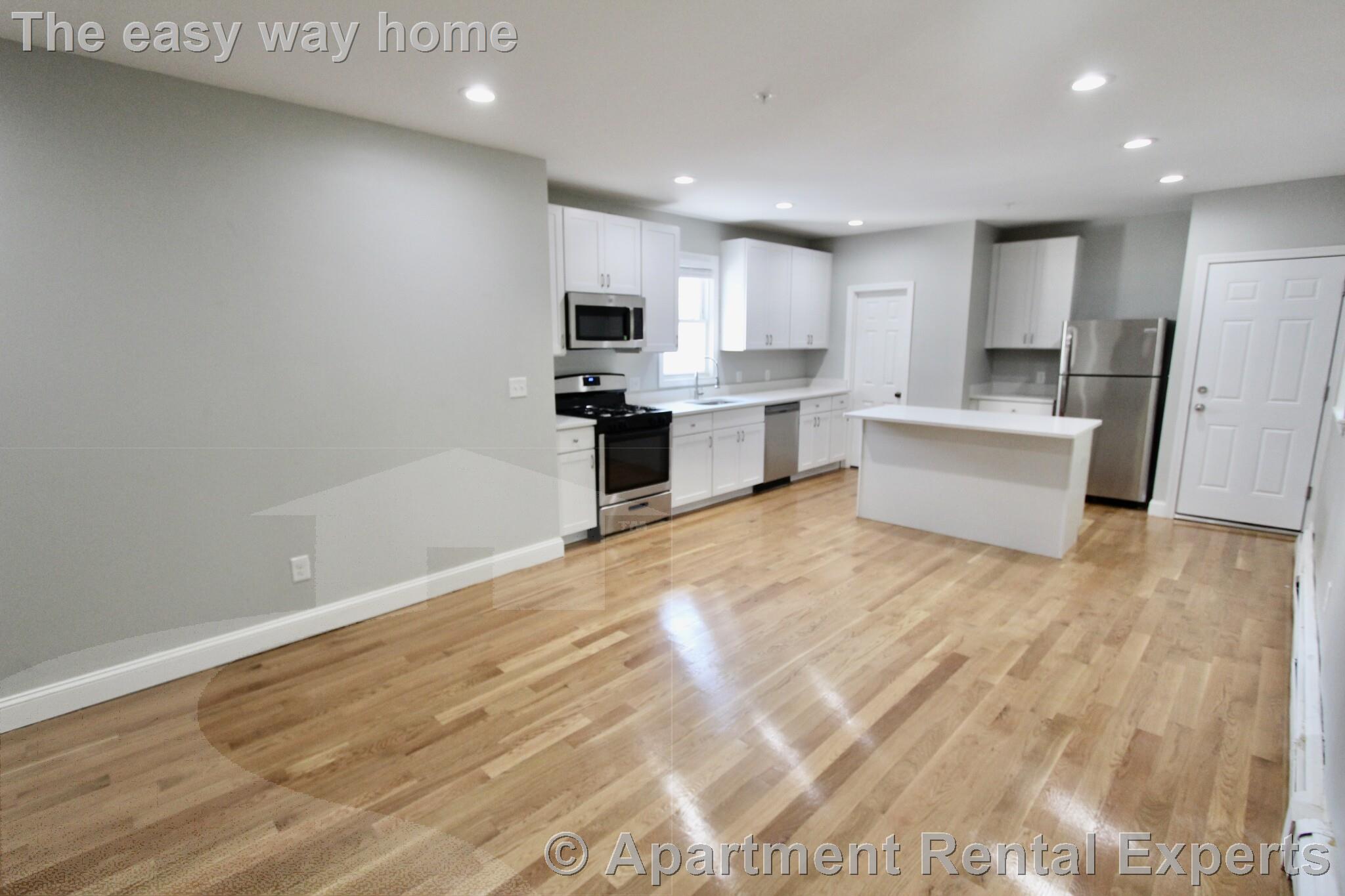 248 Main St, Malden Center