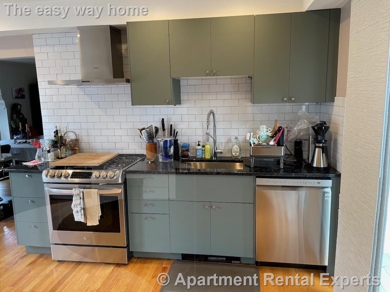 33 High St, Malden Center