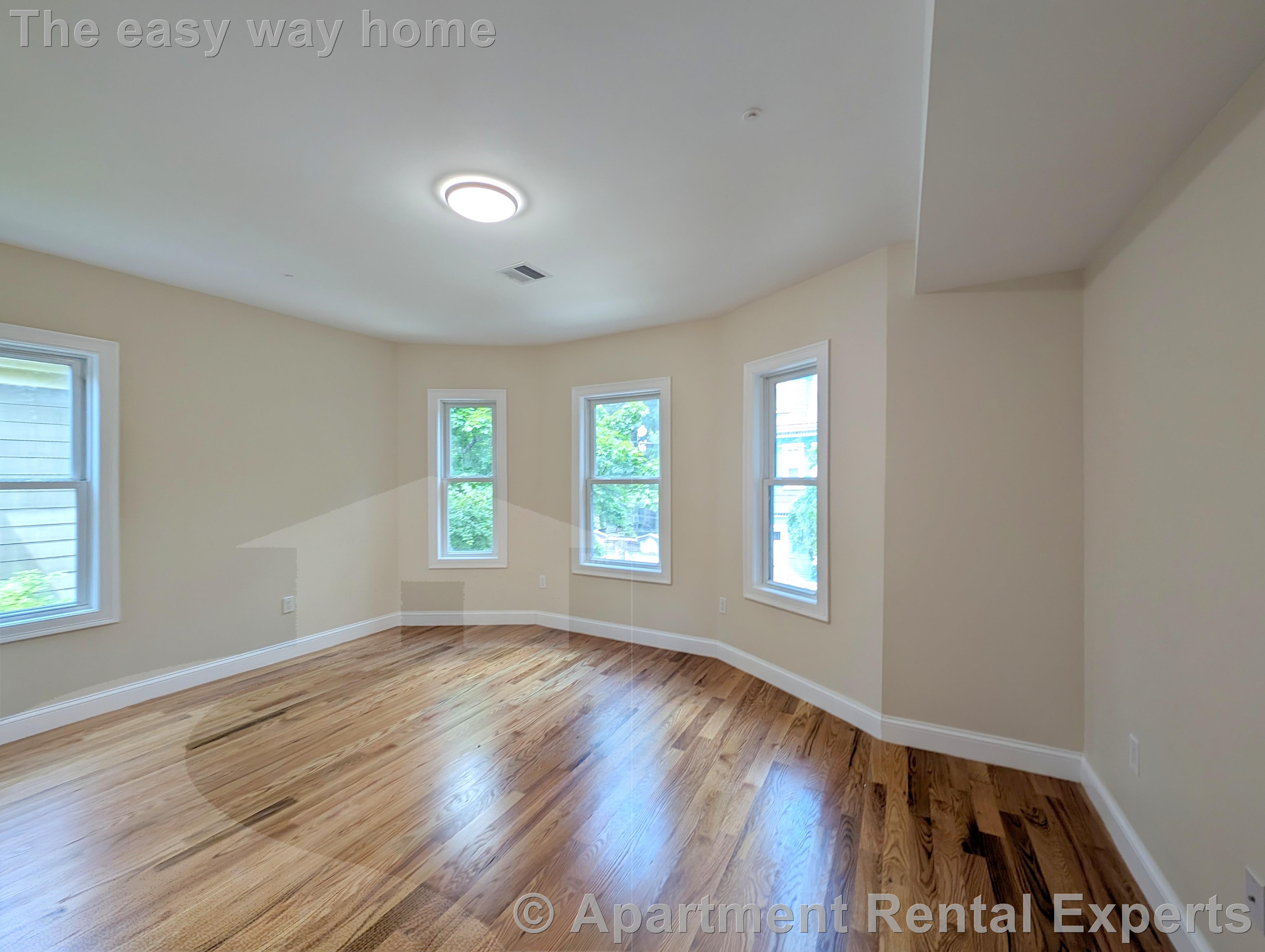 22 Holyoke Rd, Porter Square