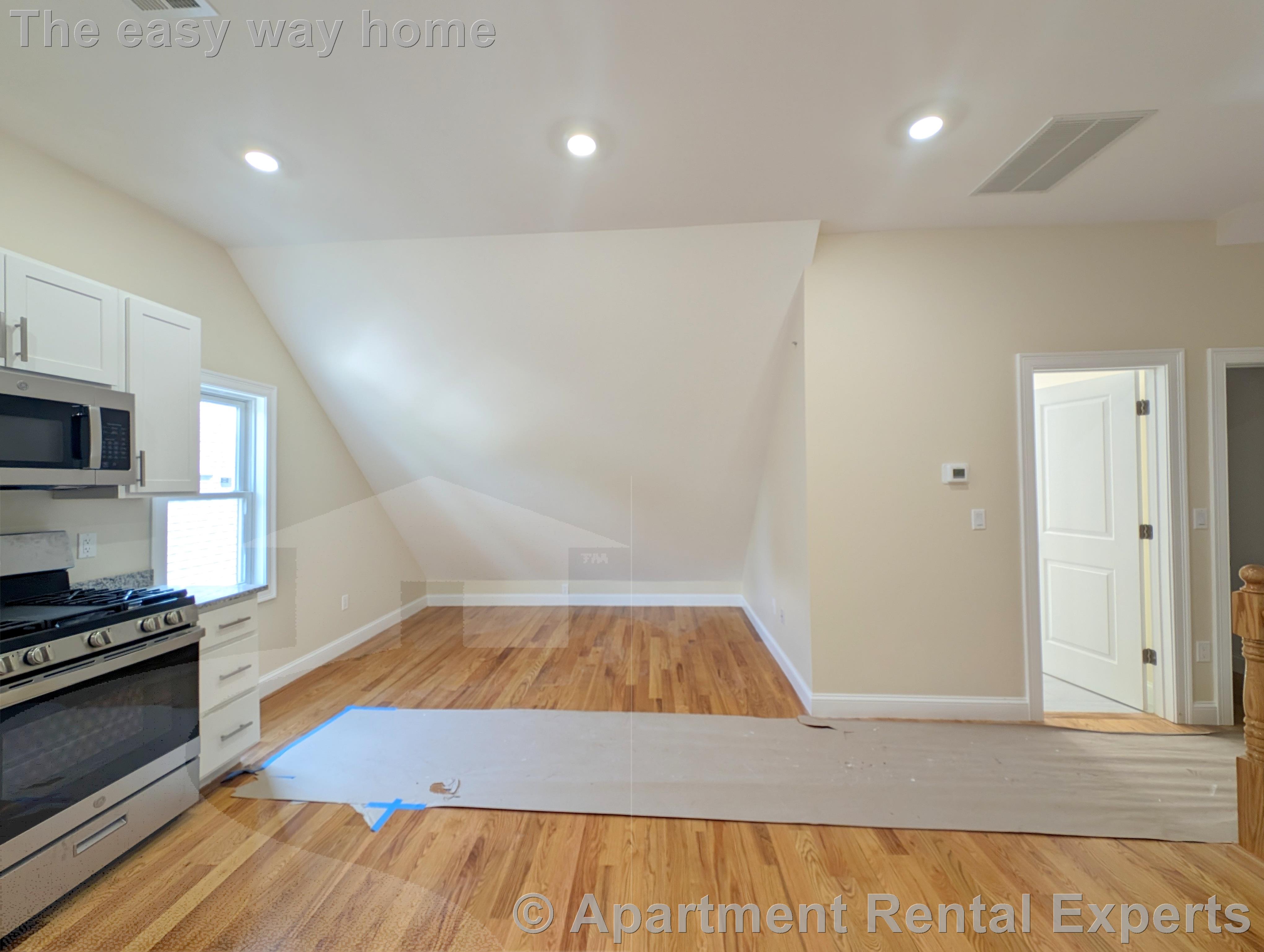 22 Holyoke Rd, Porter Square