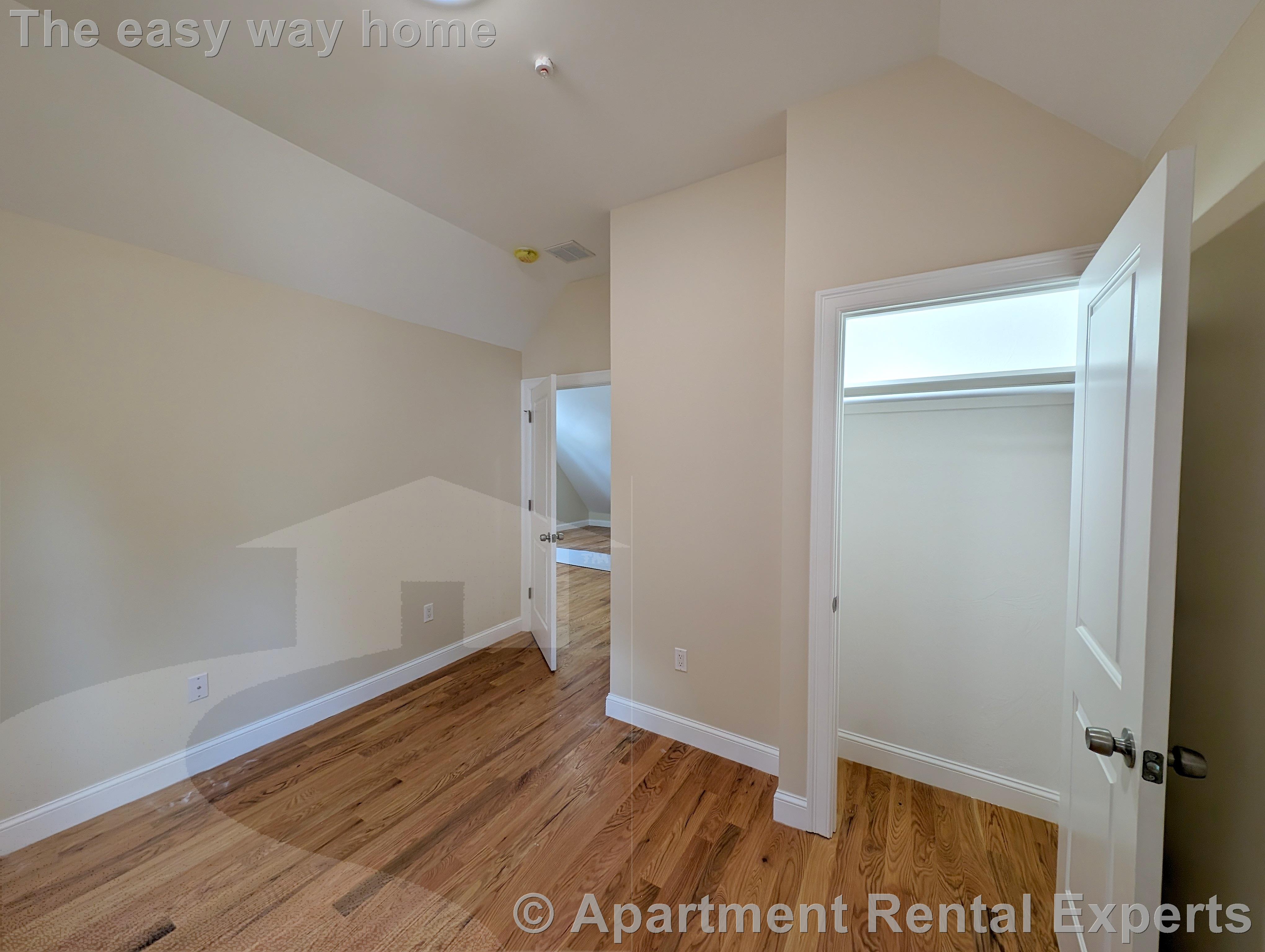 22 Holyoke Rd, Porter Square