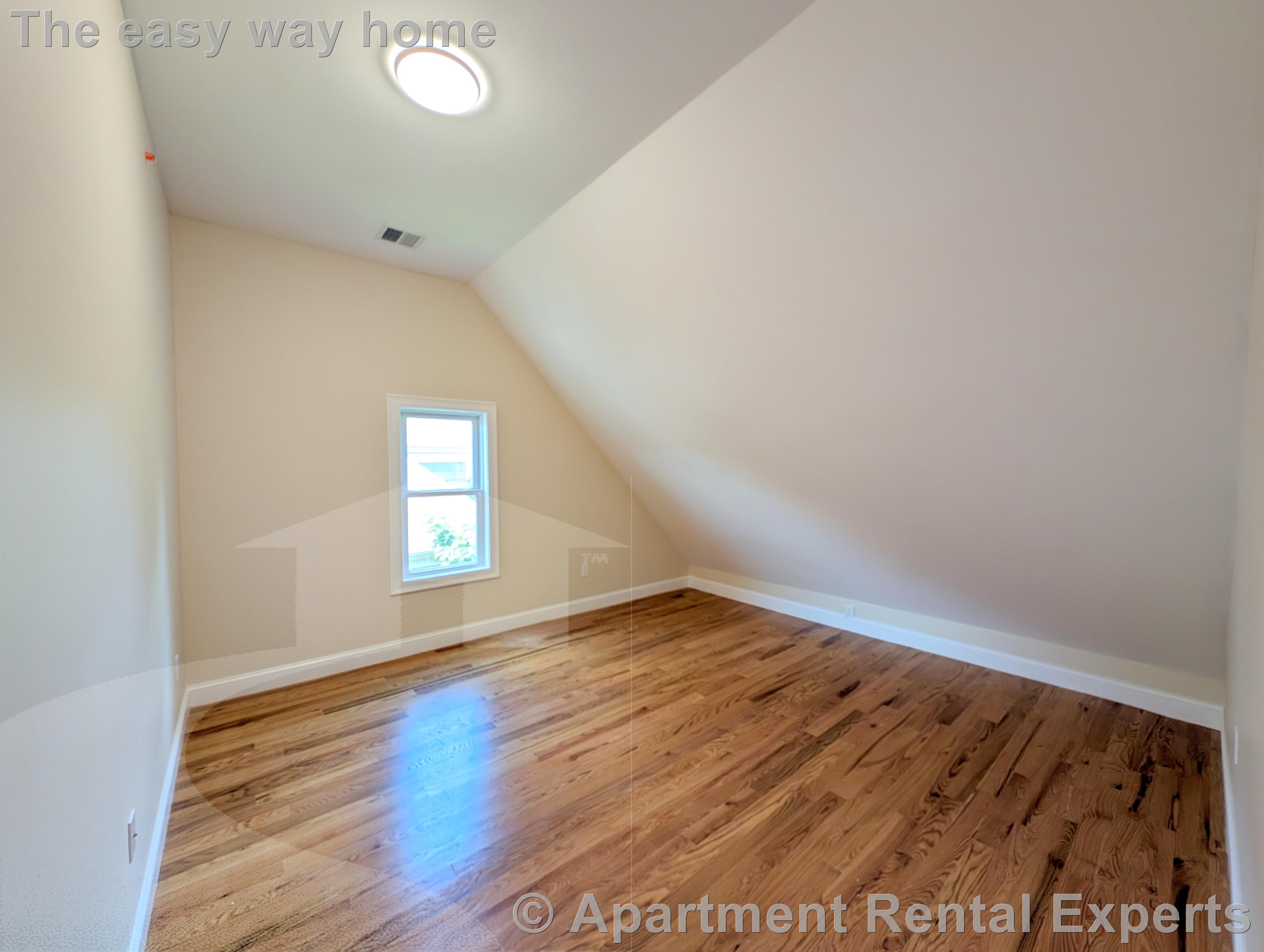 22 Holyoke Rd, Porter Square