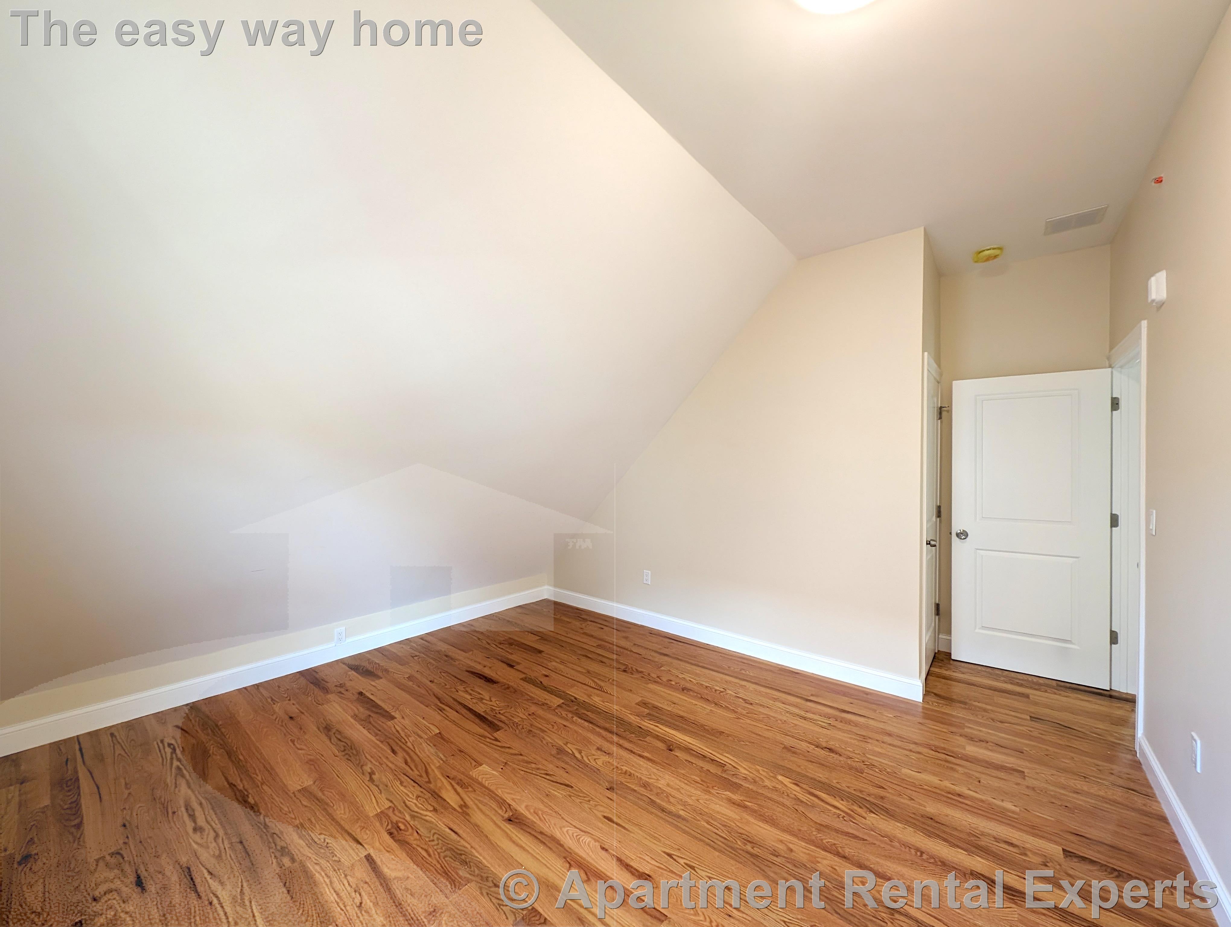 22 Holyoke Rd, Porter Square