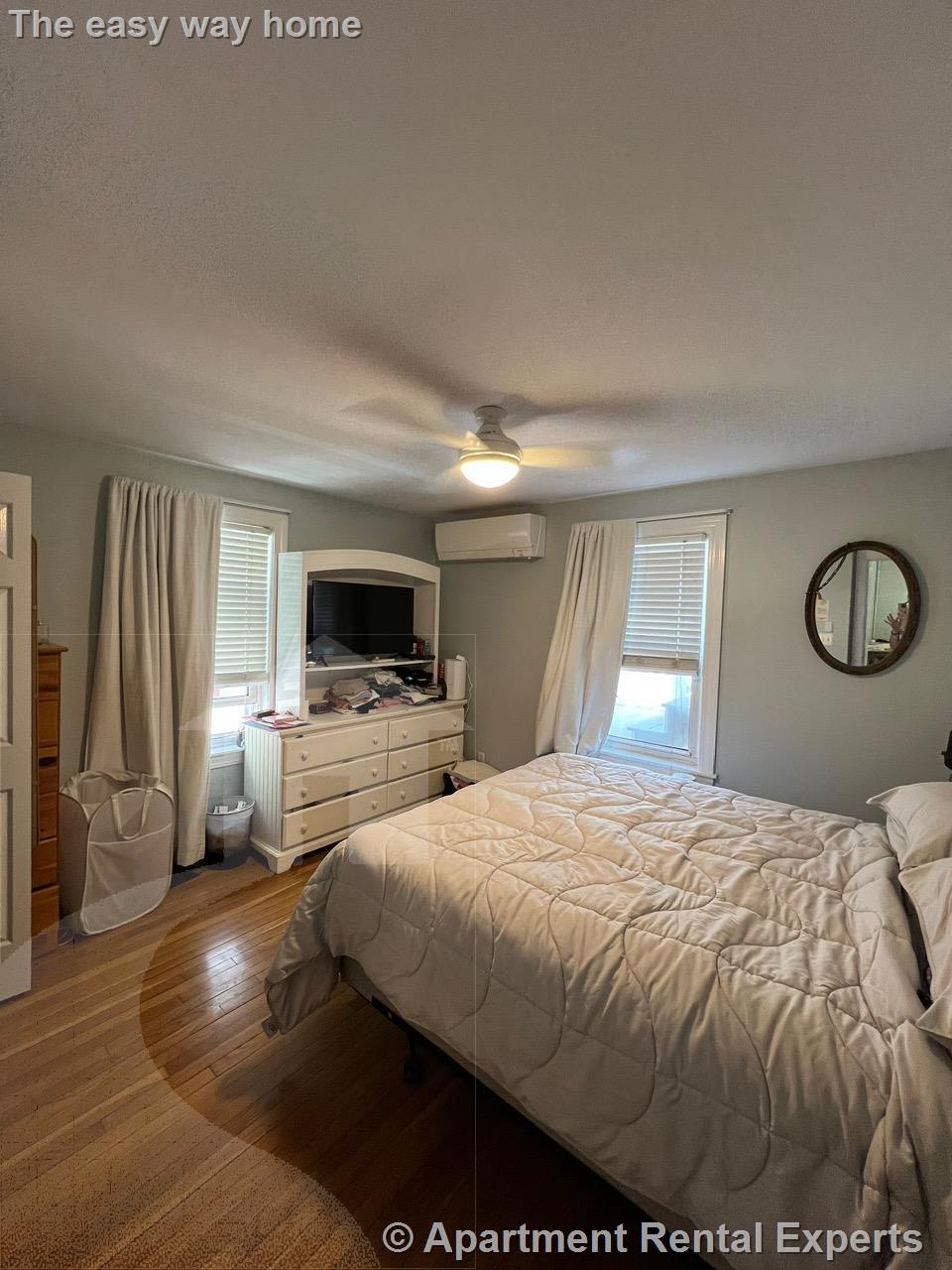 3 Belmont Ct, North Cambridge