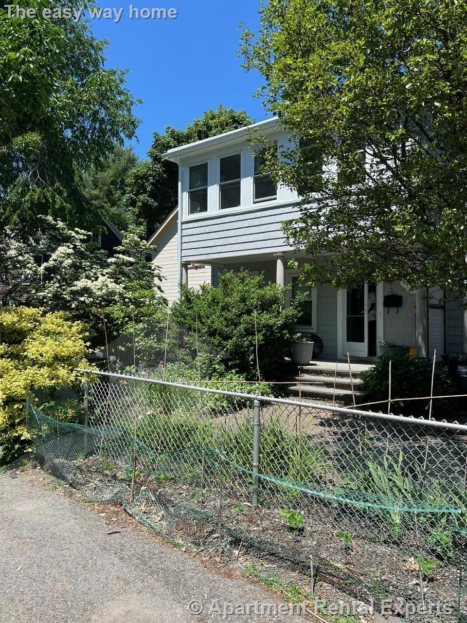 3 Belmont Ct, North Cambridge