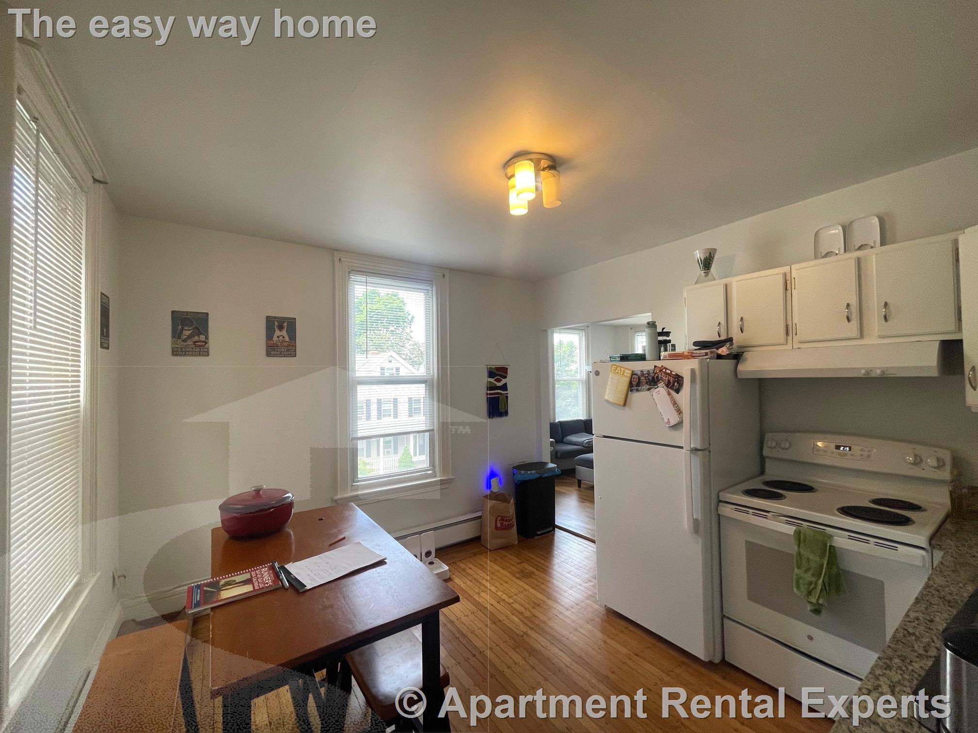 14 Chestnut St, Malden Center