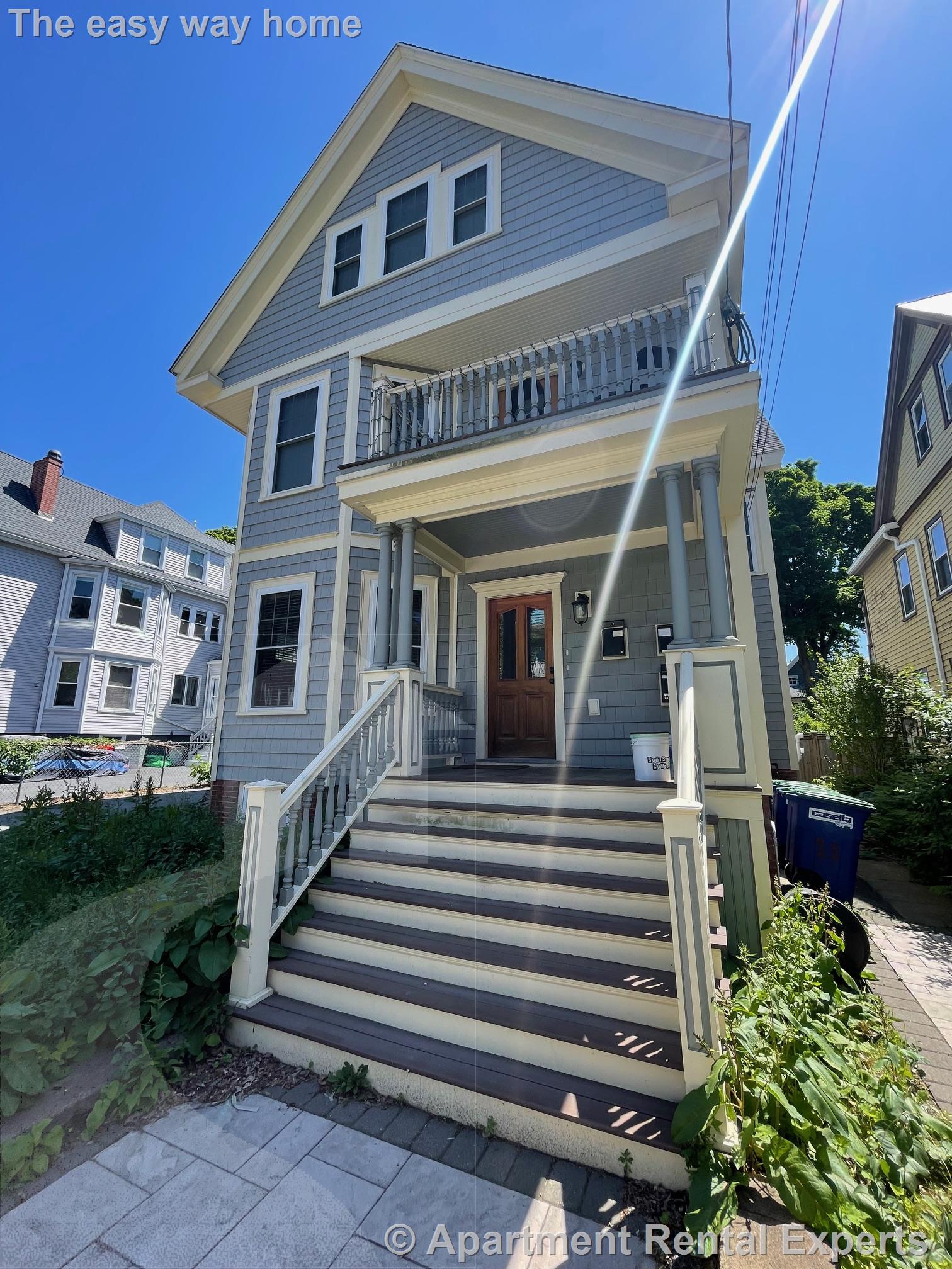 15 Hall Ave, Davis Square