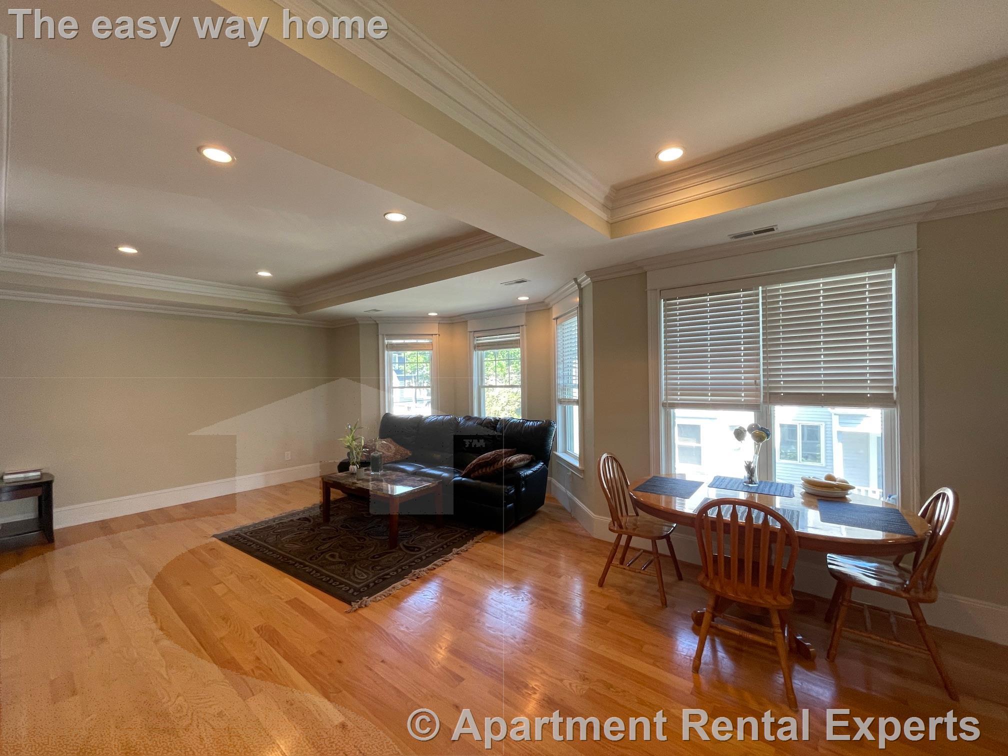 15 Hall Ave, Davis Square