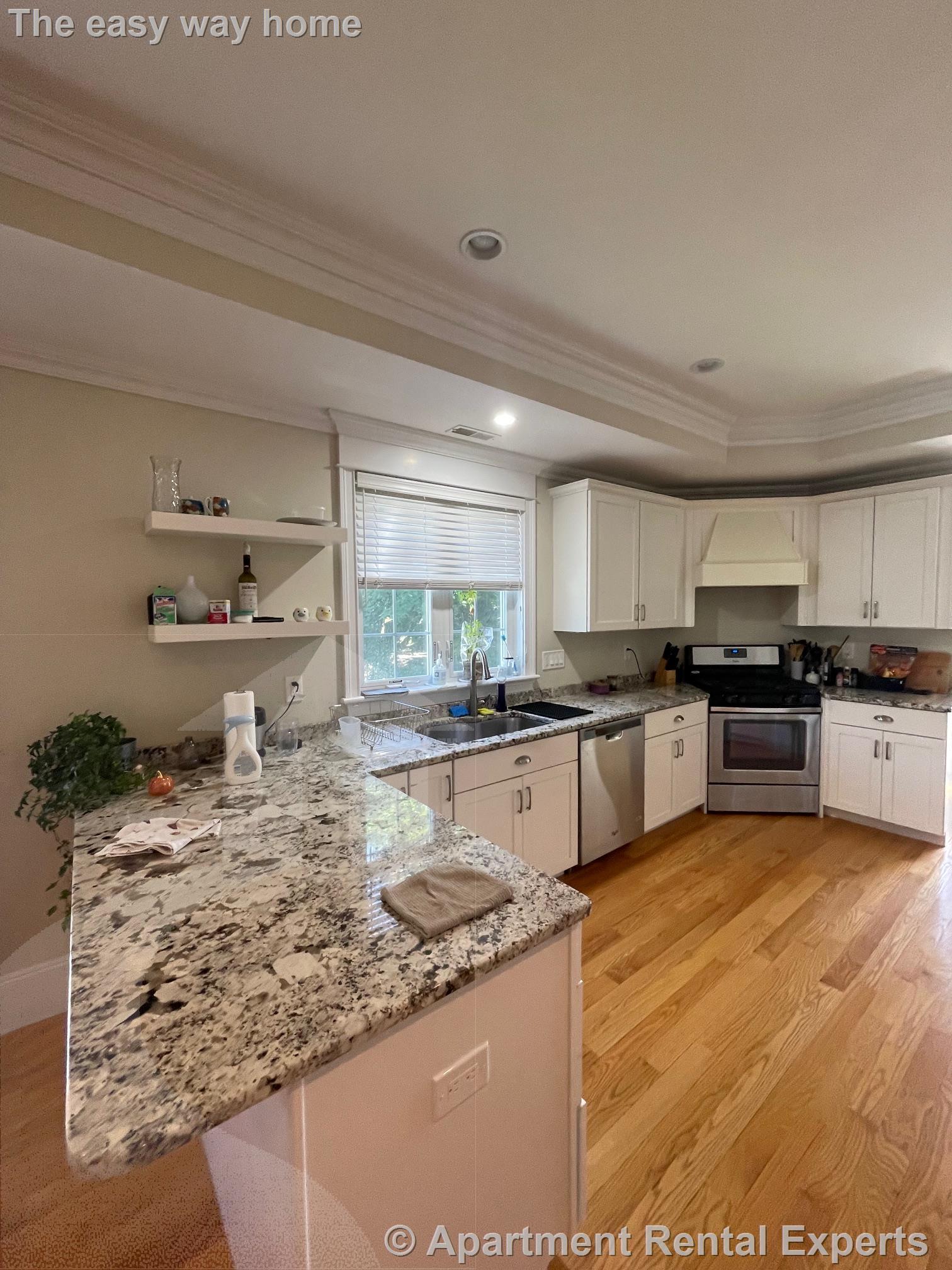 15 Hall Ave, Davis Square