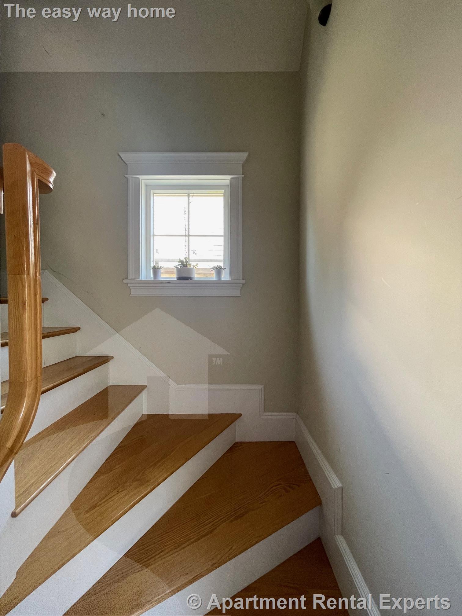 15 Hall Ave, Davis Square