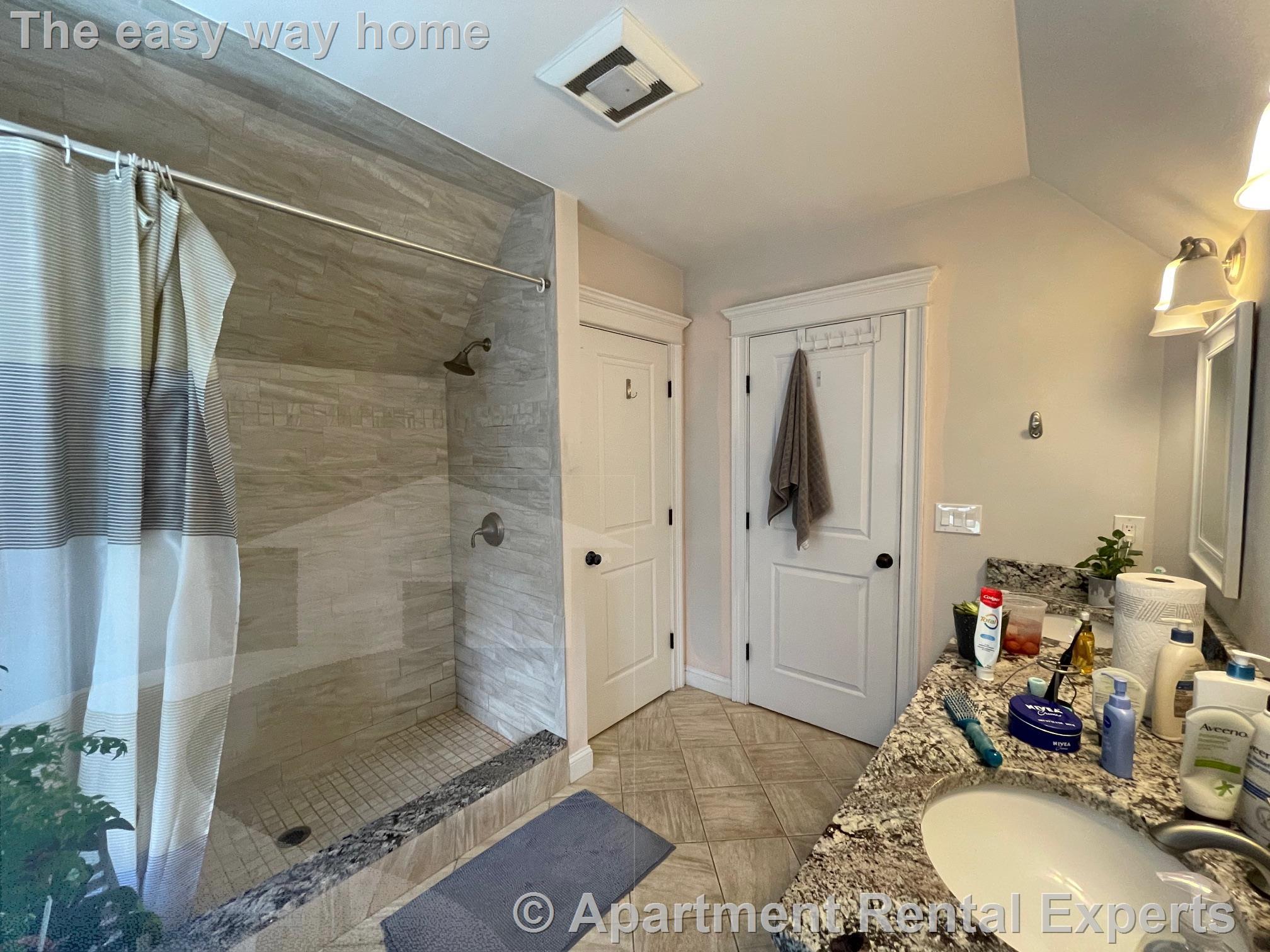 15 Hall Ave, Davis Square