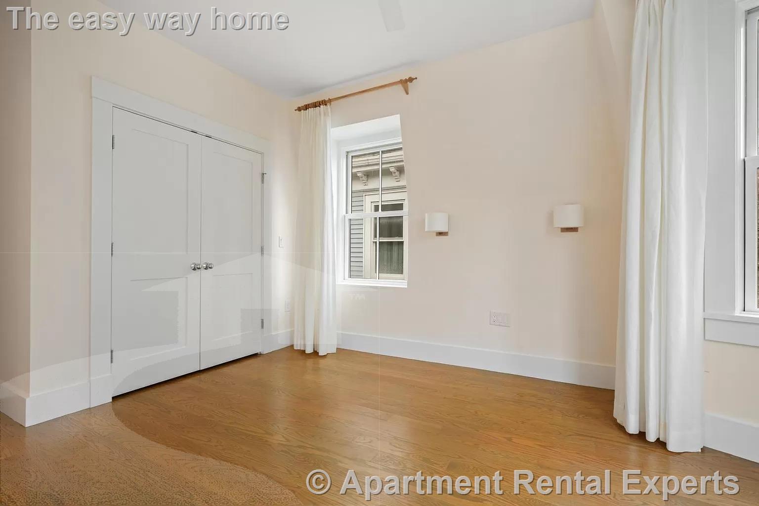 11 Boardman St, Central Square