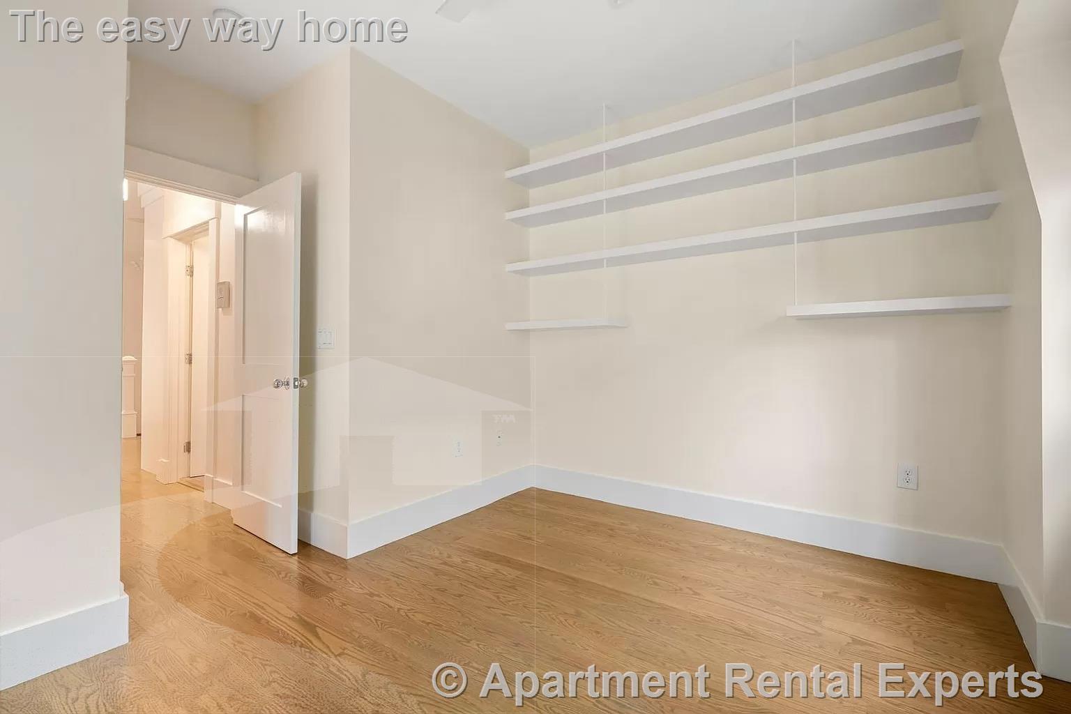 11 Boardman St, Central Square