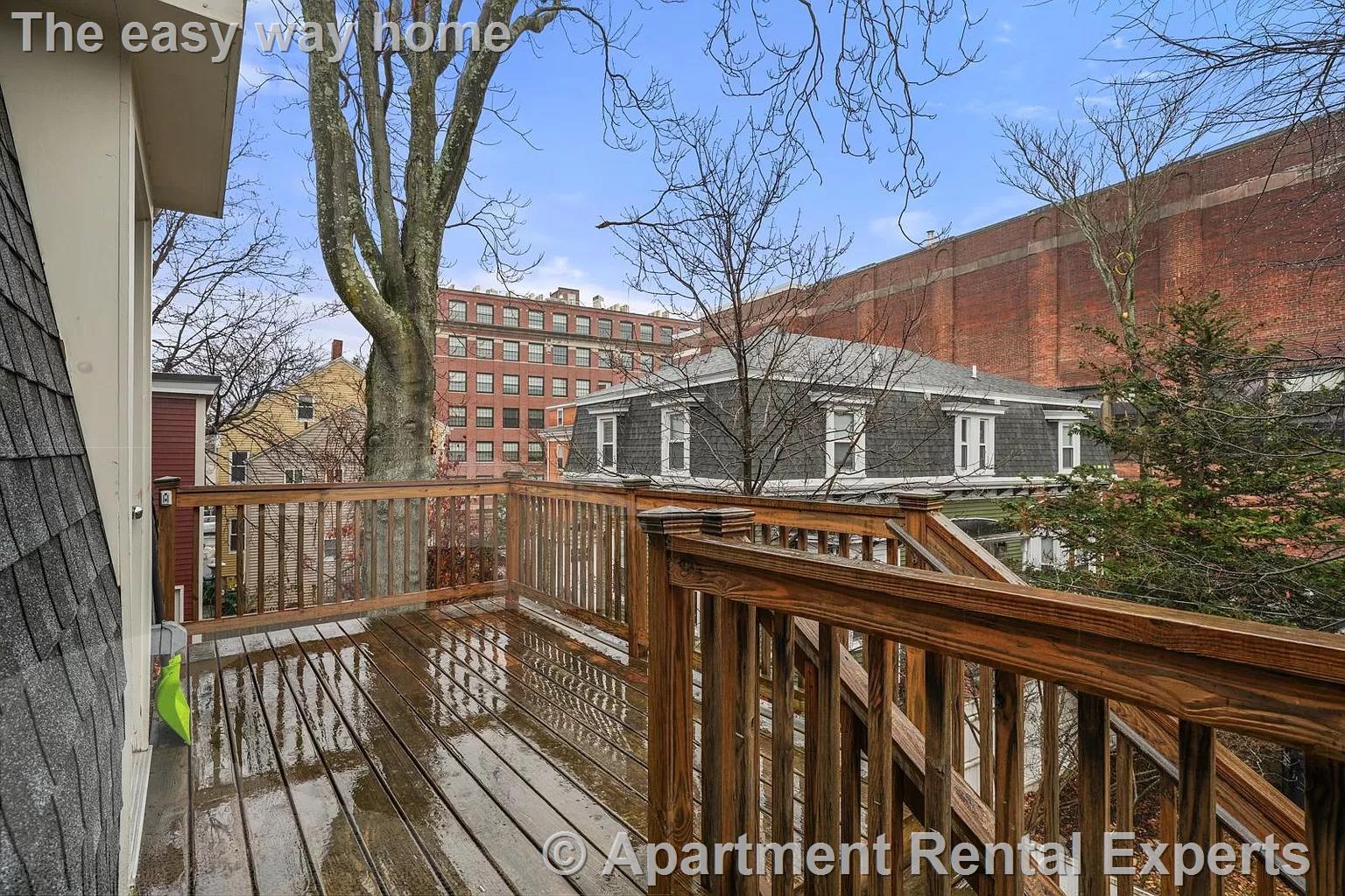 11 Boardman St, Central Square