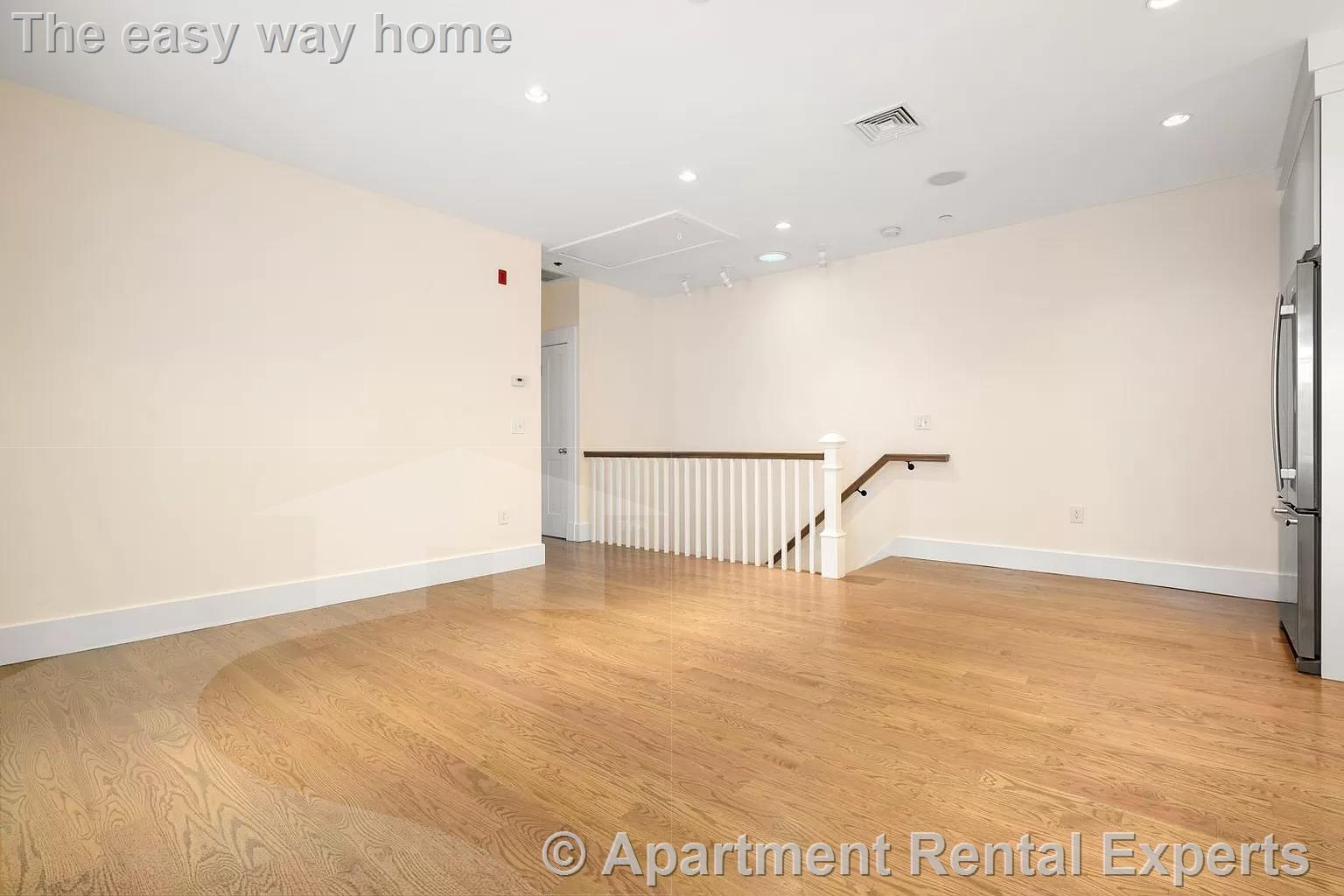 11 Boardman St, Central Square