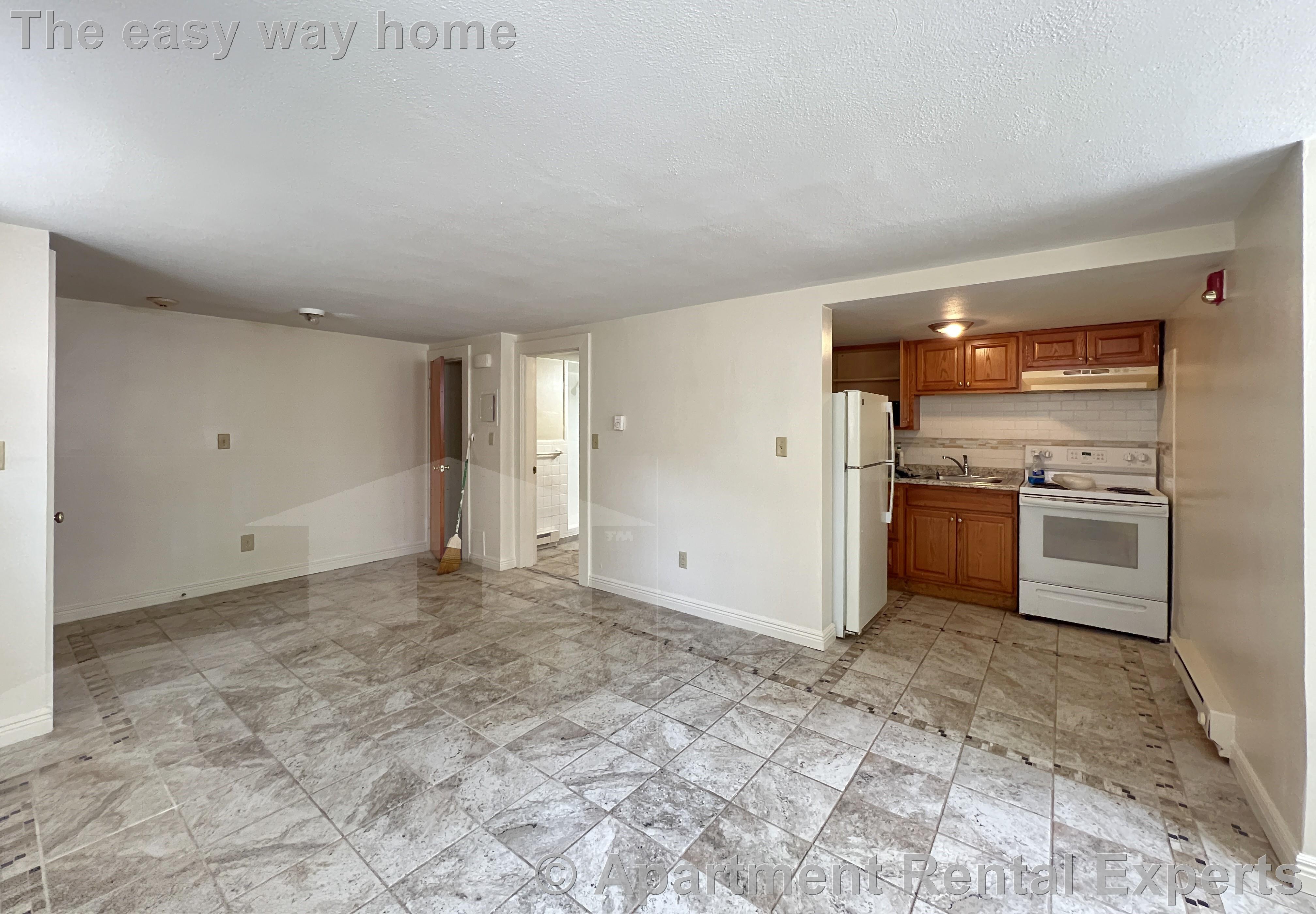 15 Highland Ave, Prospect Hill