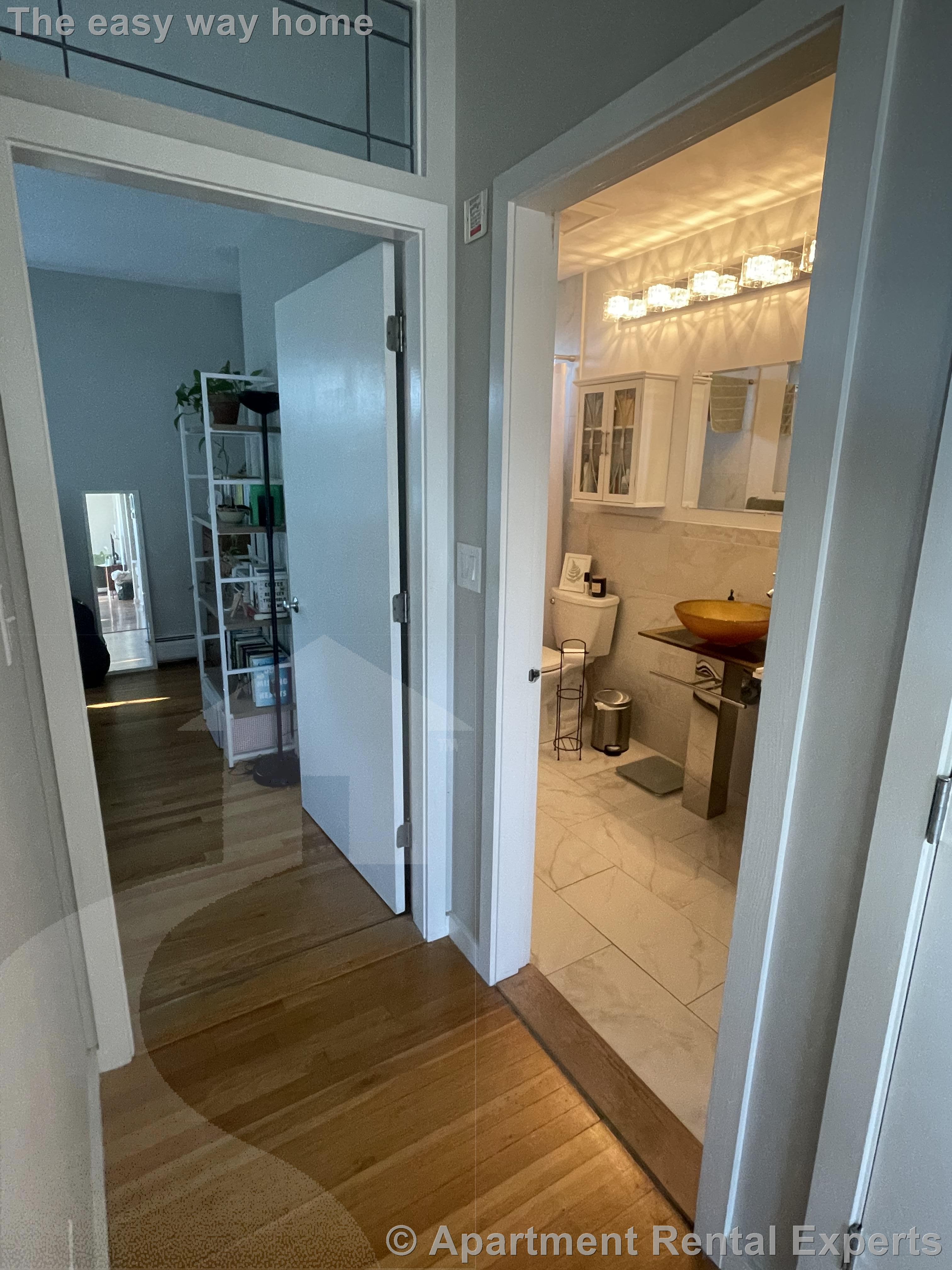 18 Upland Rd, Porter Square