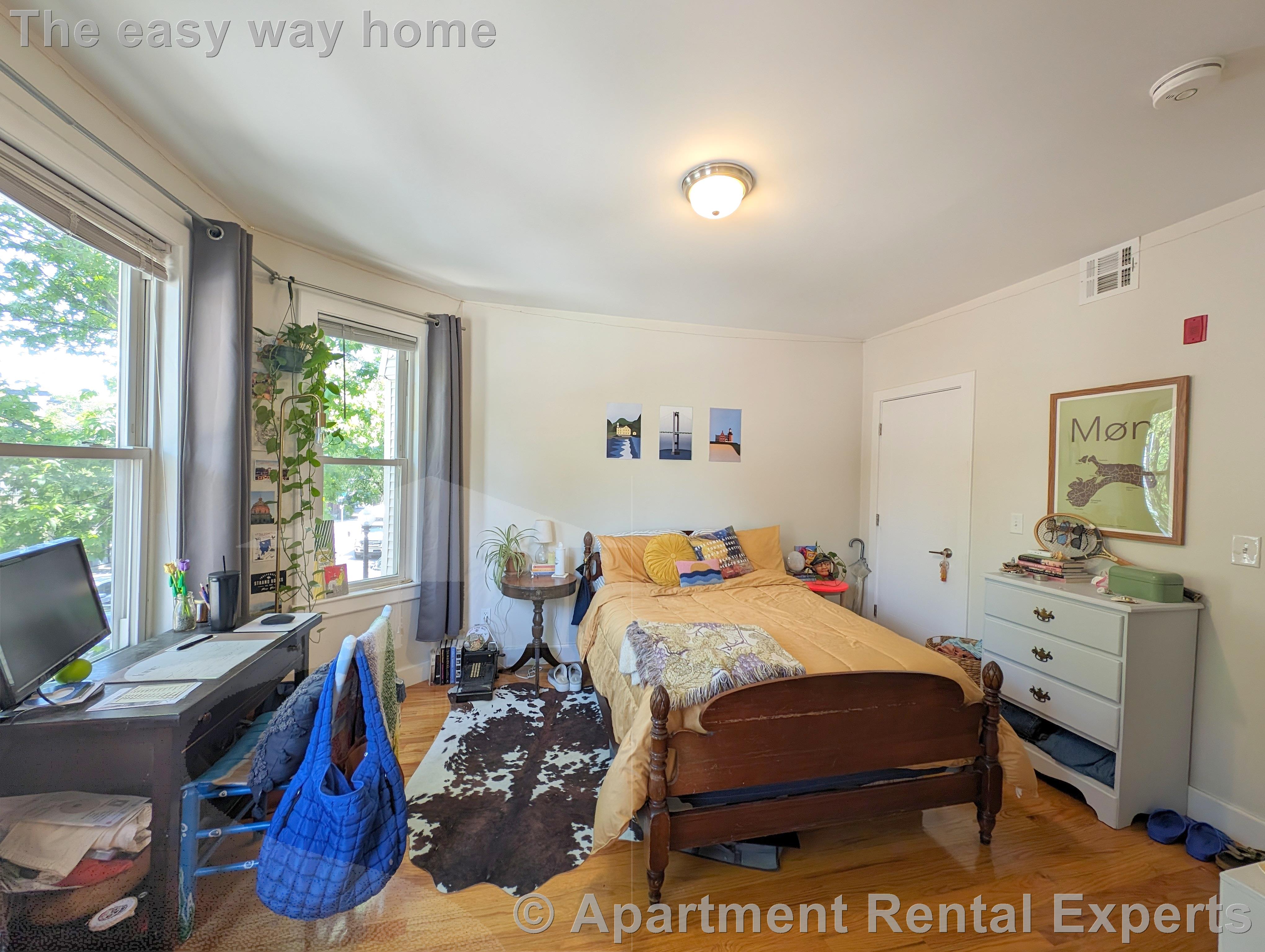 306 Western Ave, Central Square