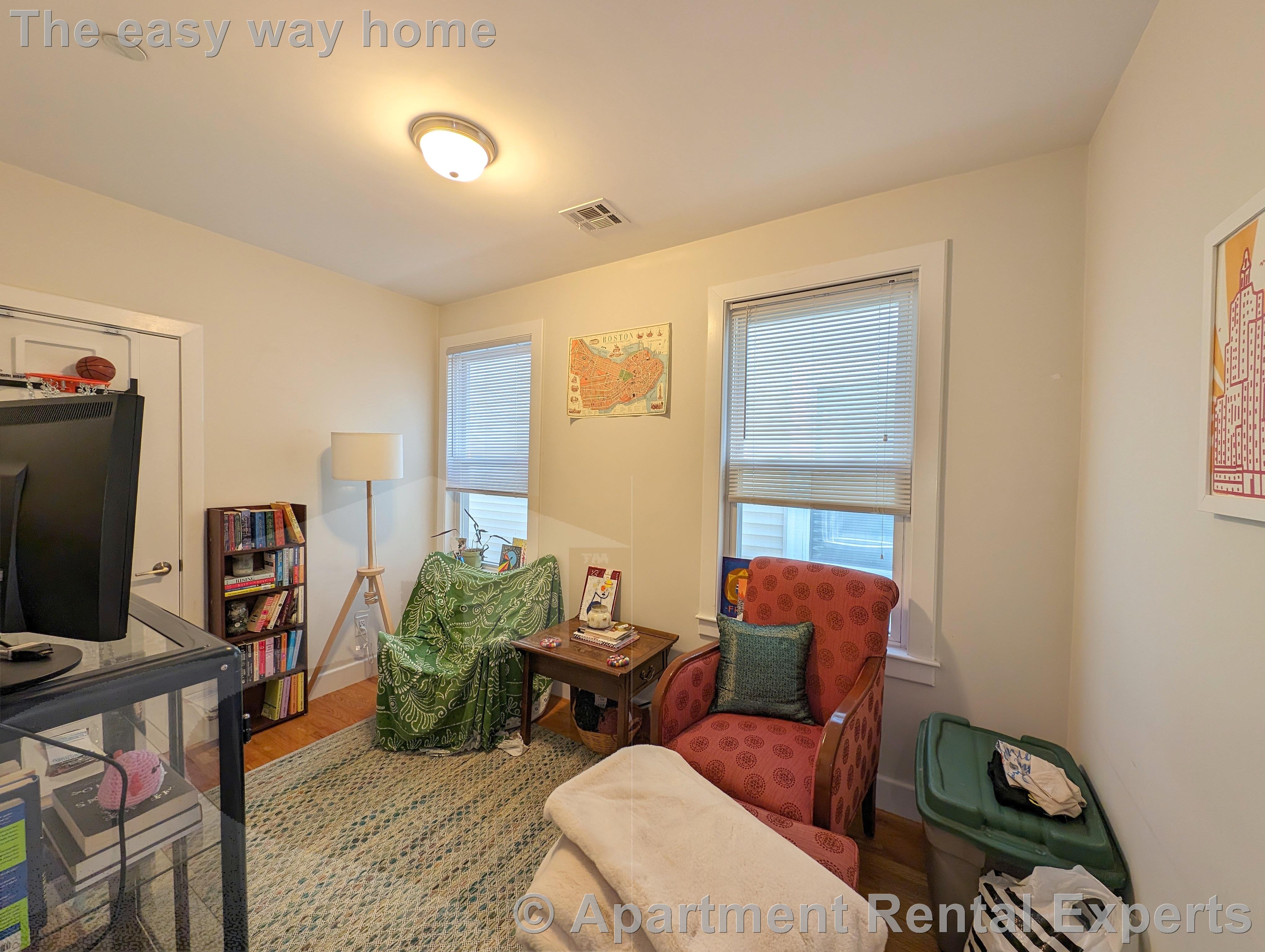 306 Western Ave, Central Square