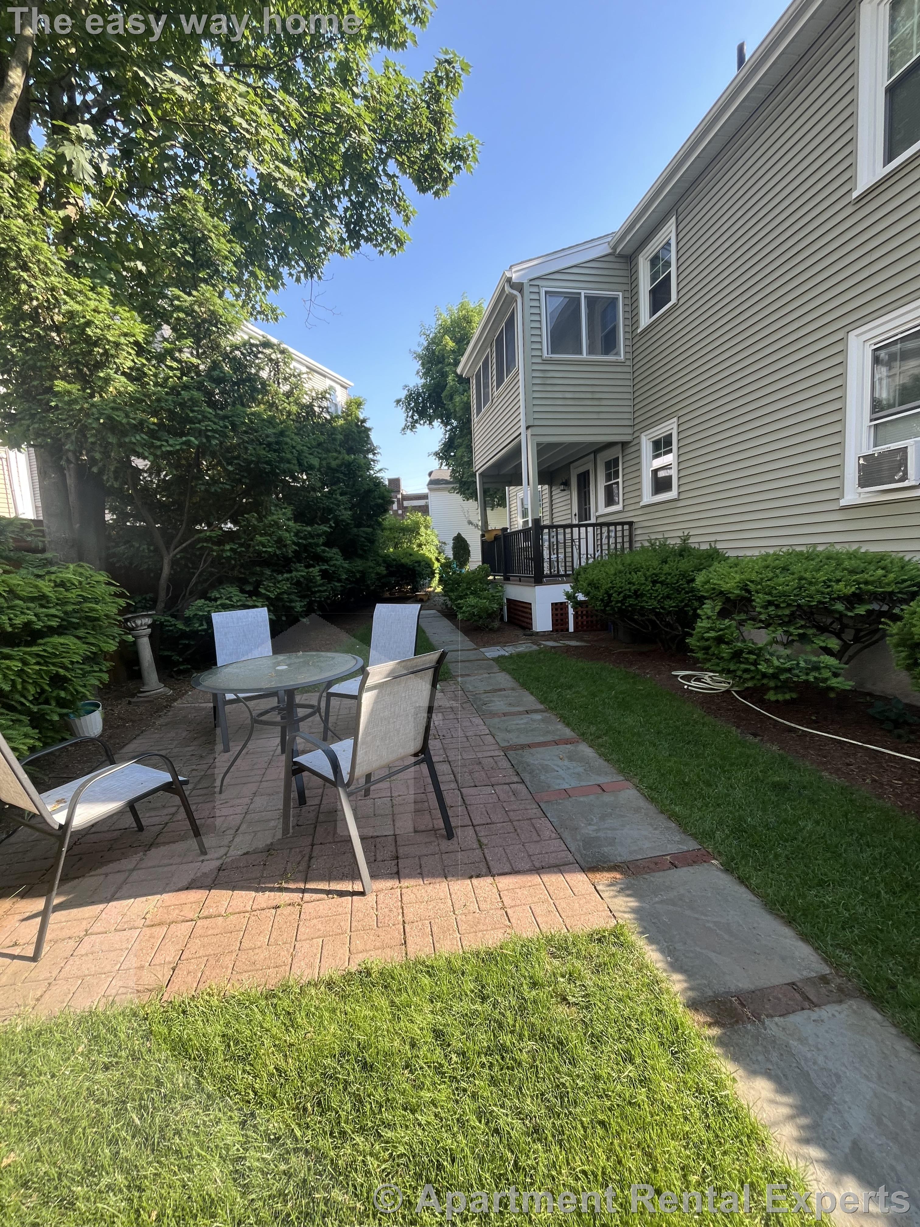 15 Grove St, Cambridge Line