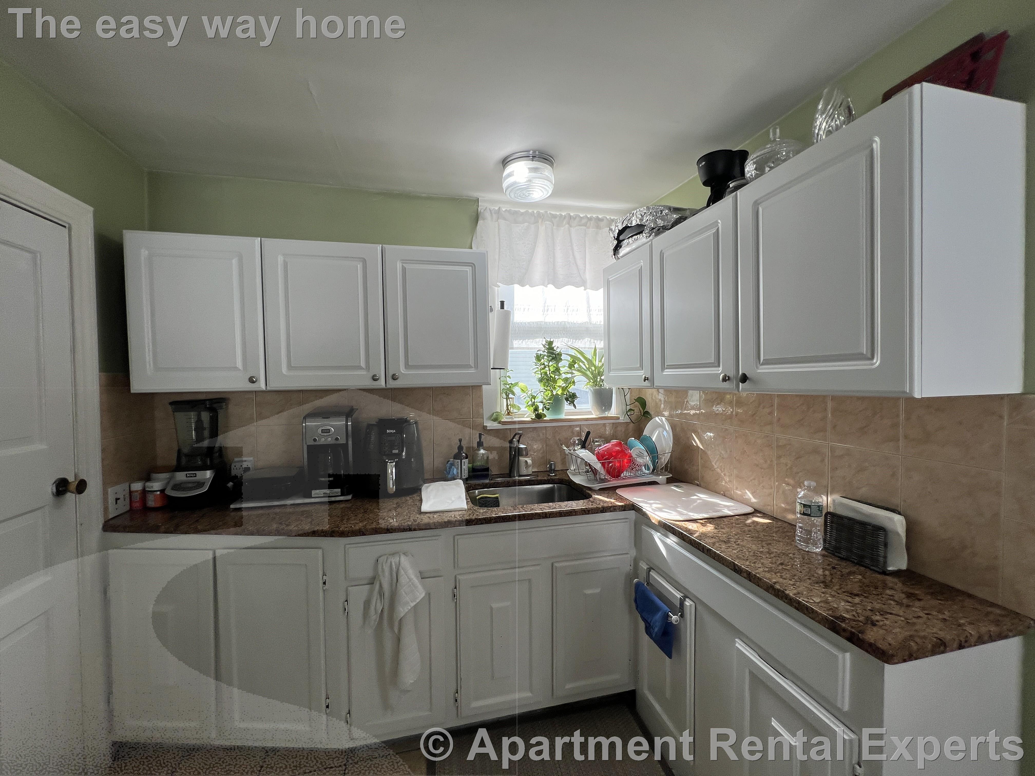 22 Bonair St, East Somerville