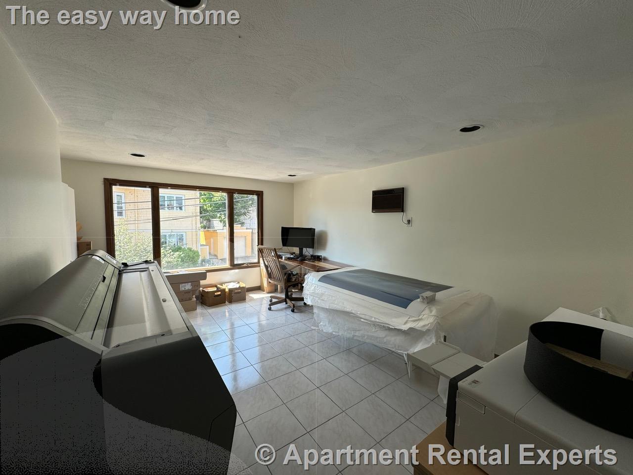 19 Mason St, Teele Square