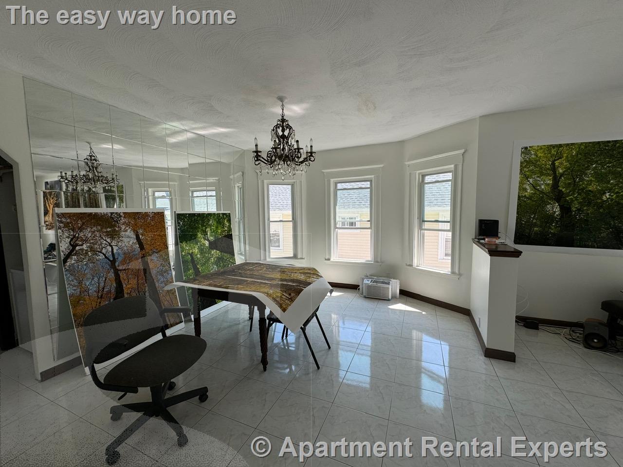 19 Mason St, Teele Square