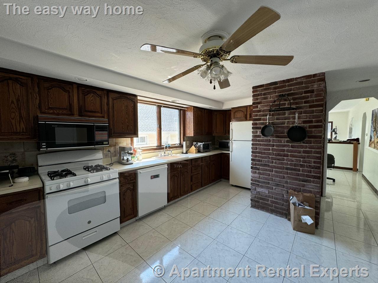 19 Mason St, Teele Square