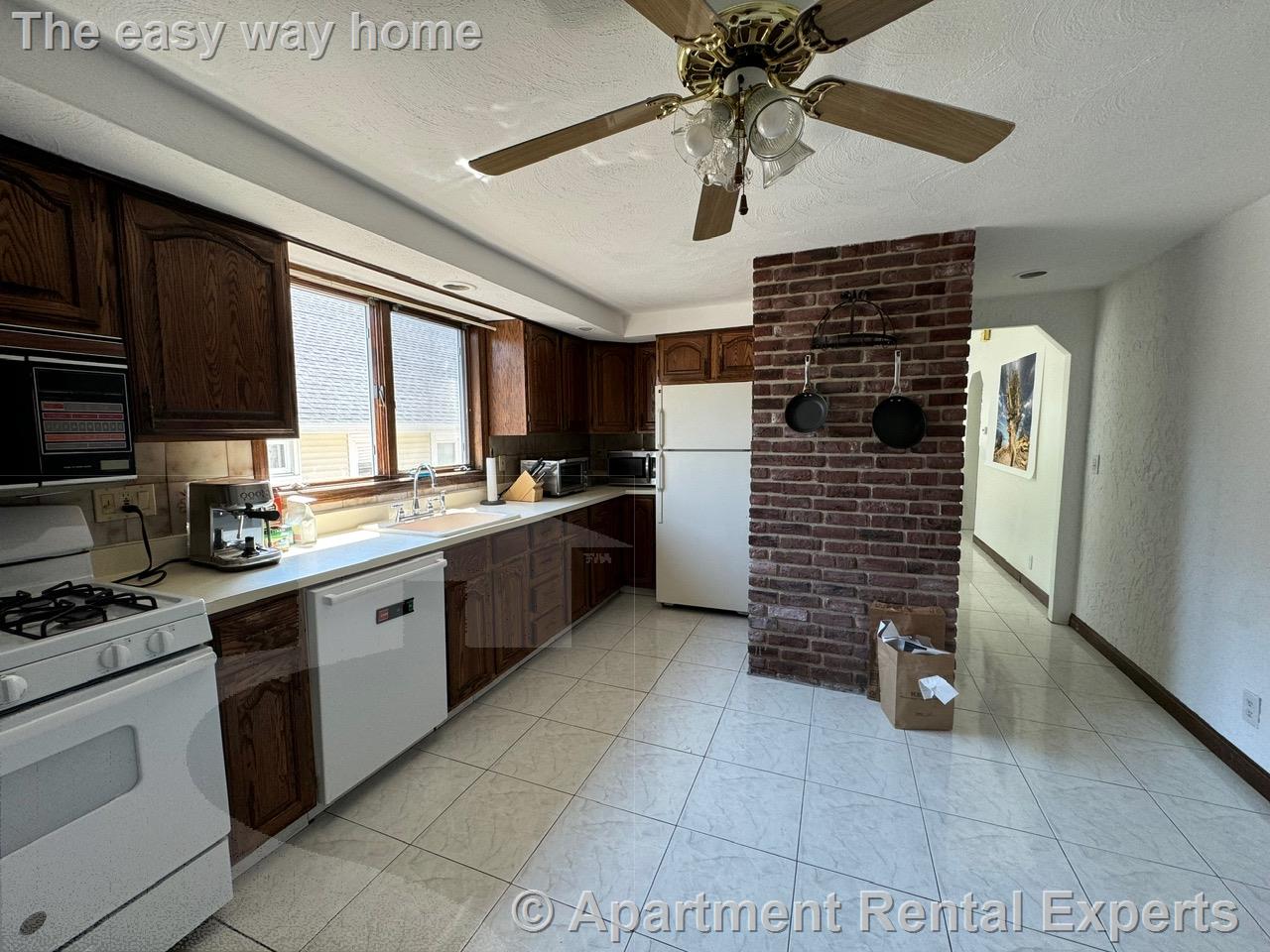 19 Mason St, Teele Square