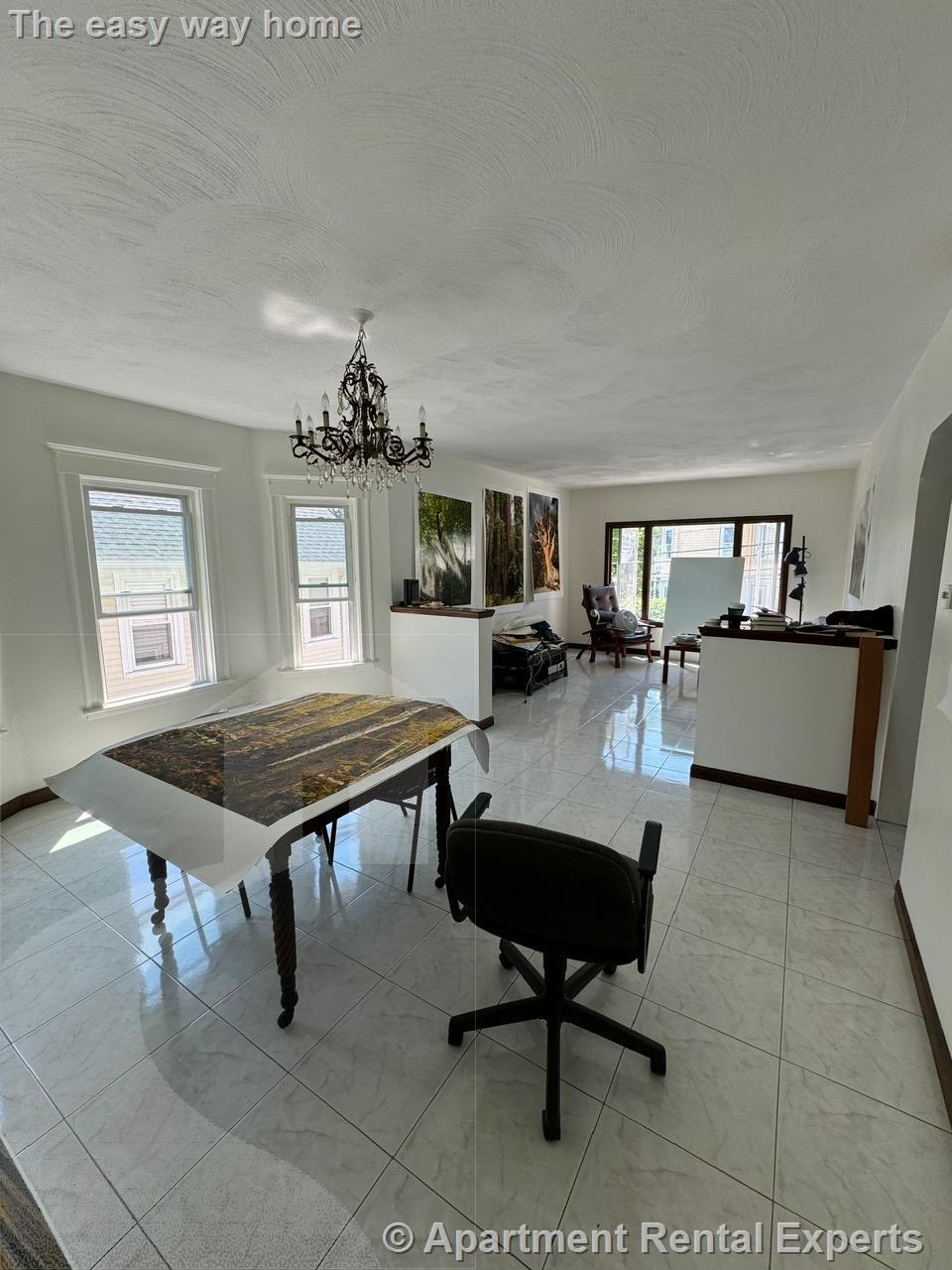 19 Mason St, Teele Square