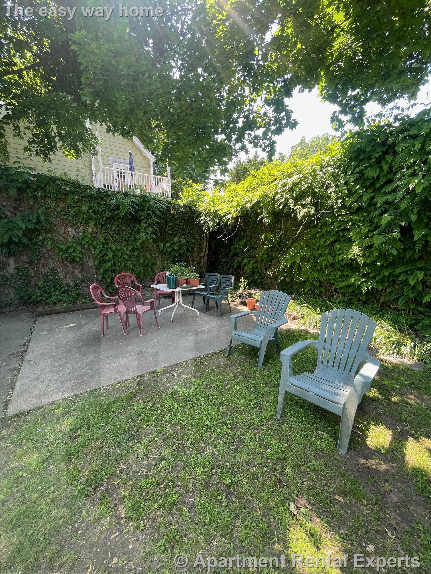 73A Dover St, Davis Square