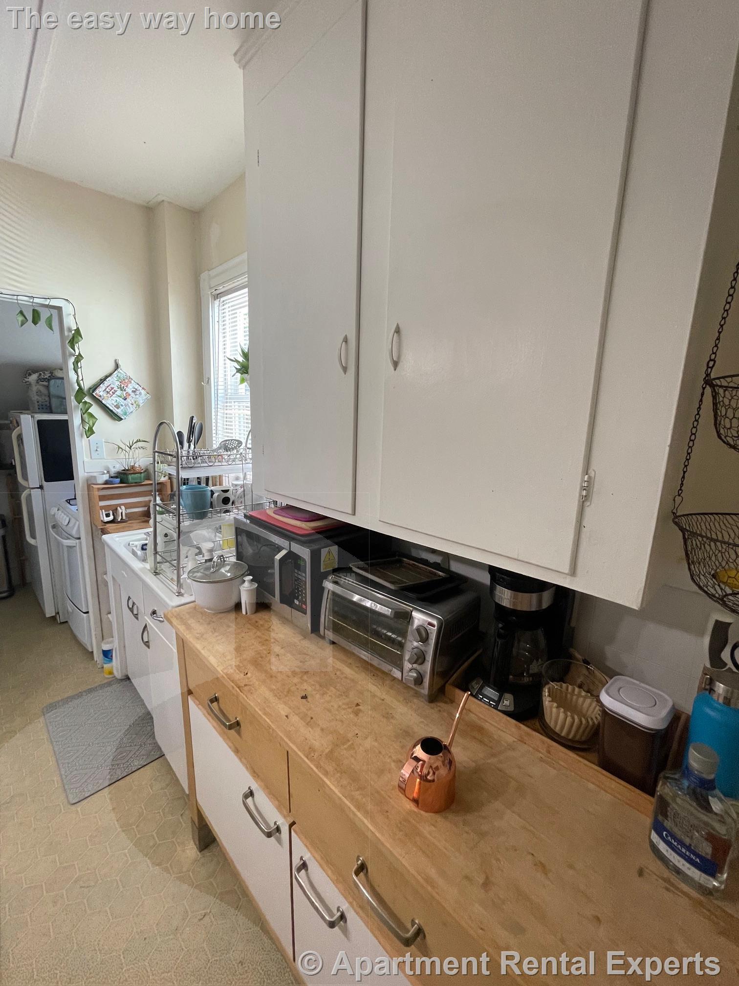 73A Dover St, Davis Square