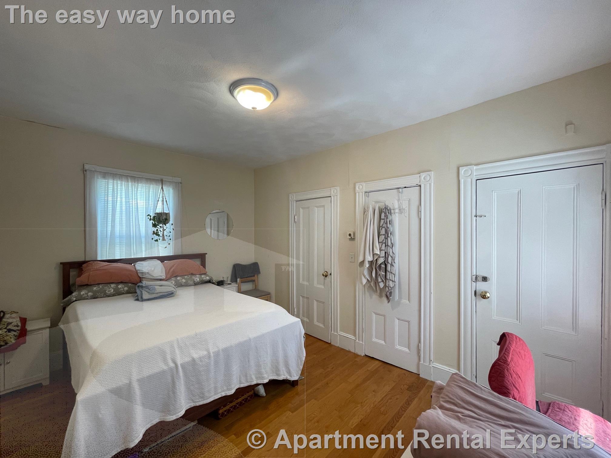 73A Dover St, Davis Square