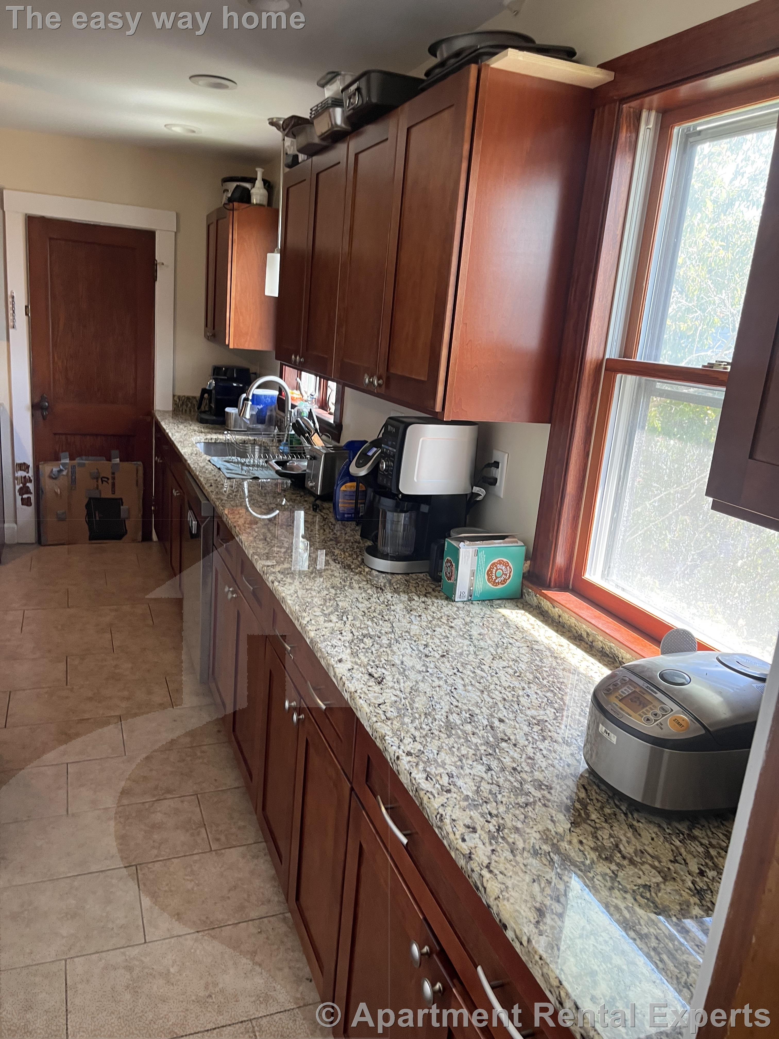 12 Murray Hill Rd, North Cambridge