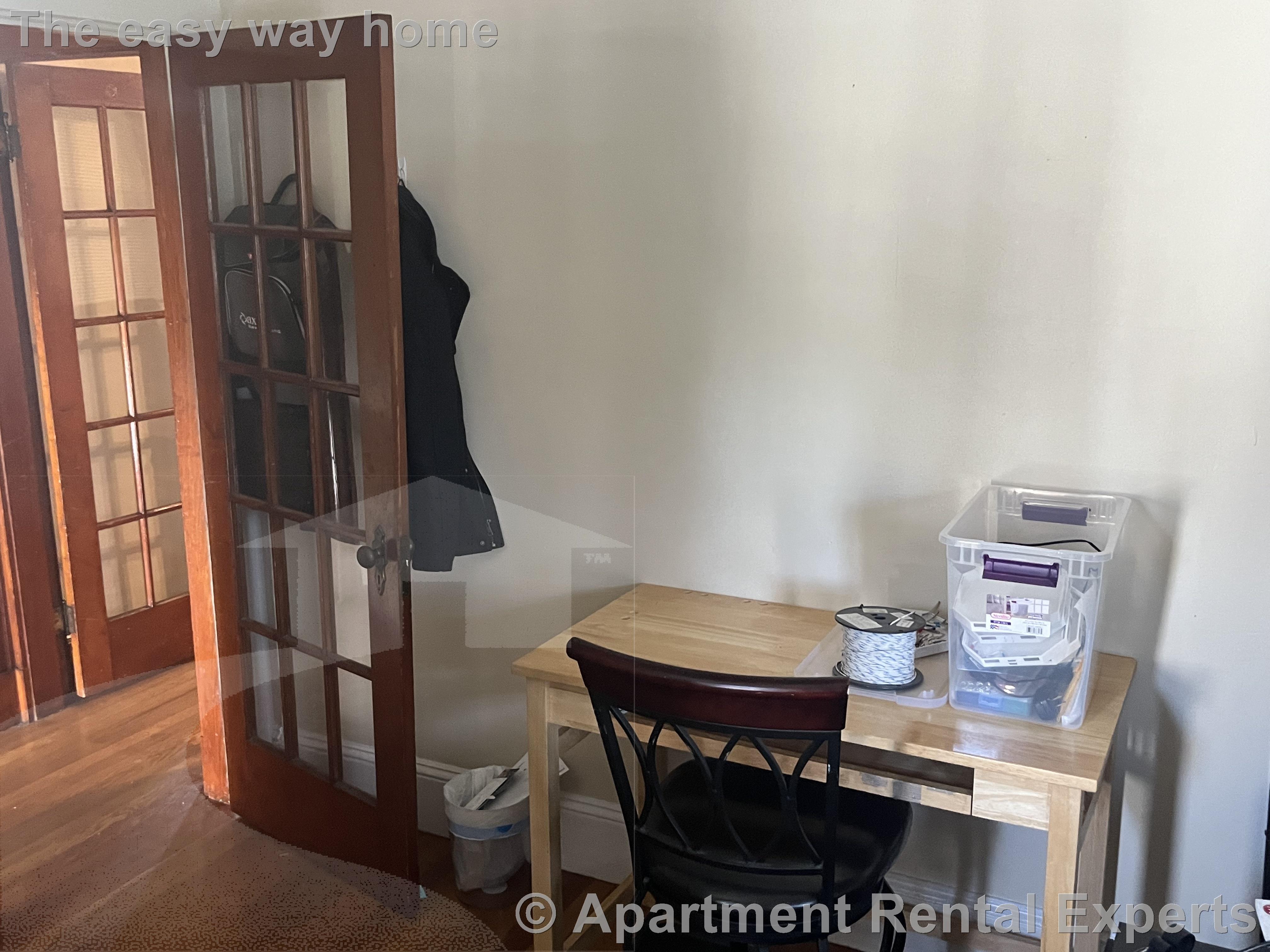 12 Murray Hill Rd, North Cambridge